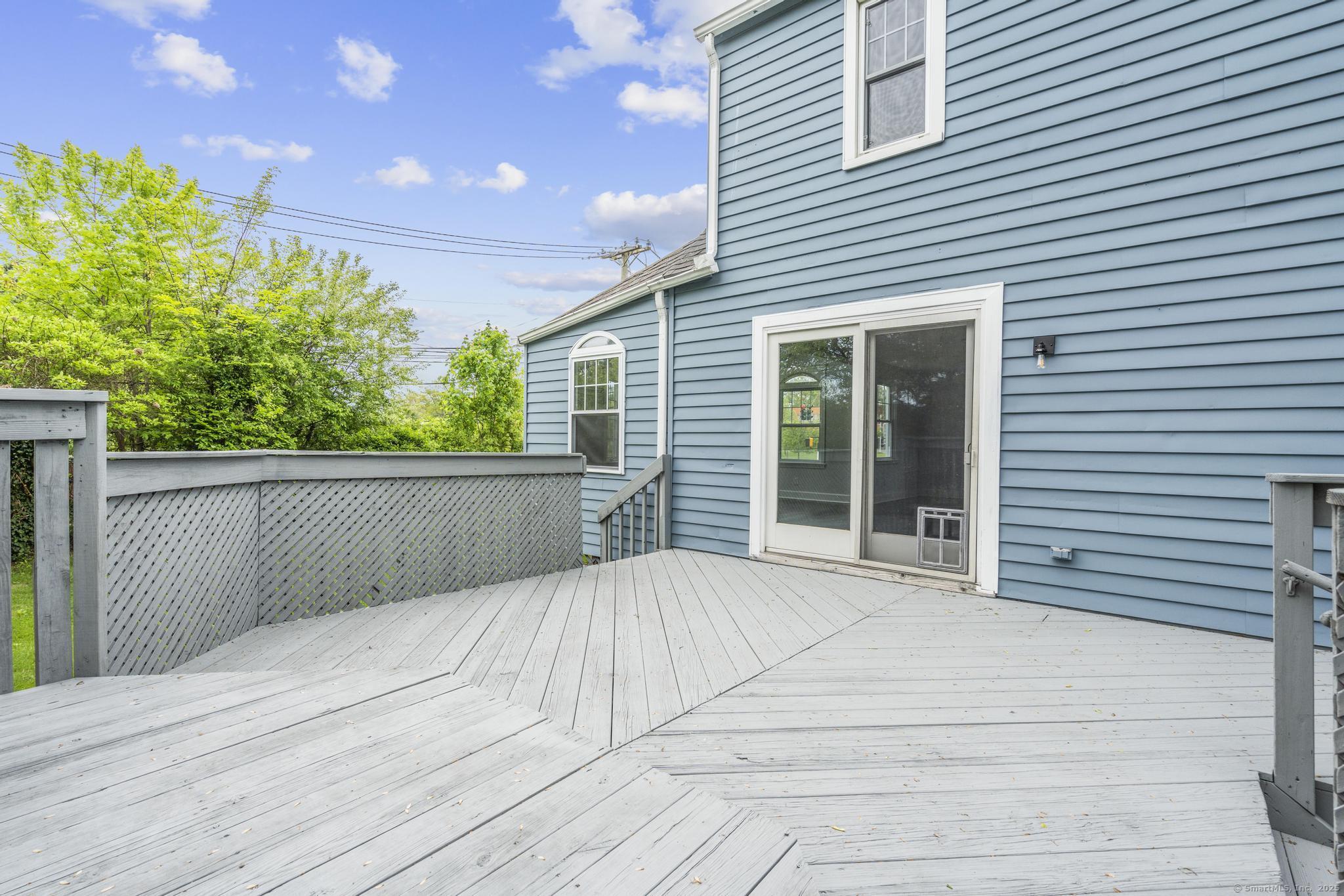 727 Pine, Bristol, 06010, 3 Bedrooms Bedrooms, ,1 BathroomBathrooms,Single Family For Sale,For Sale,Pine,24095223