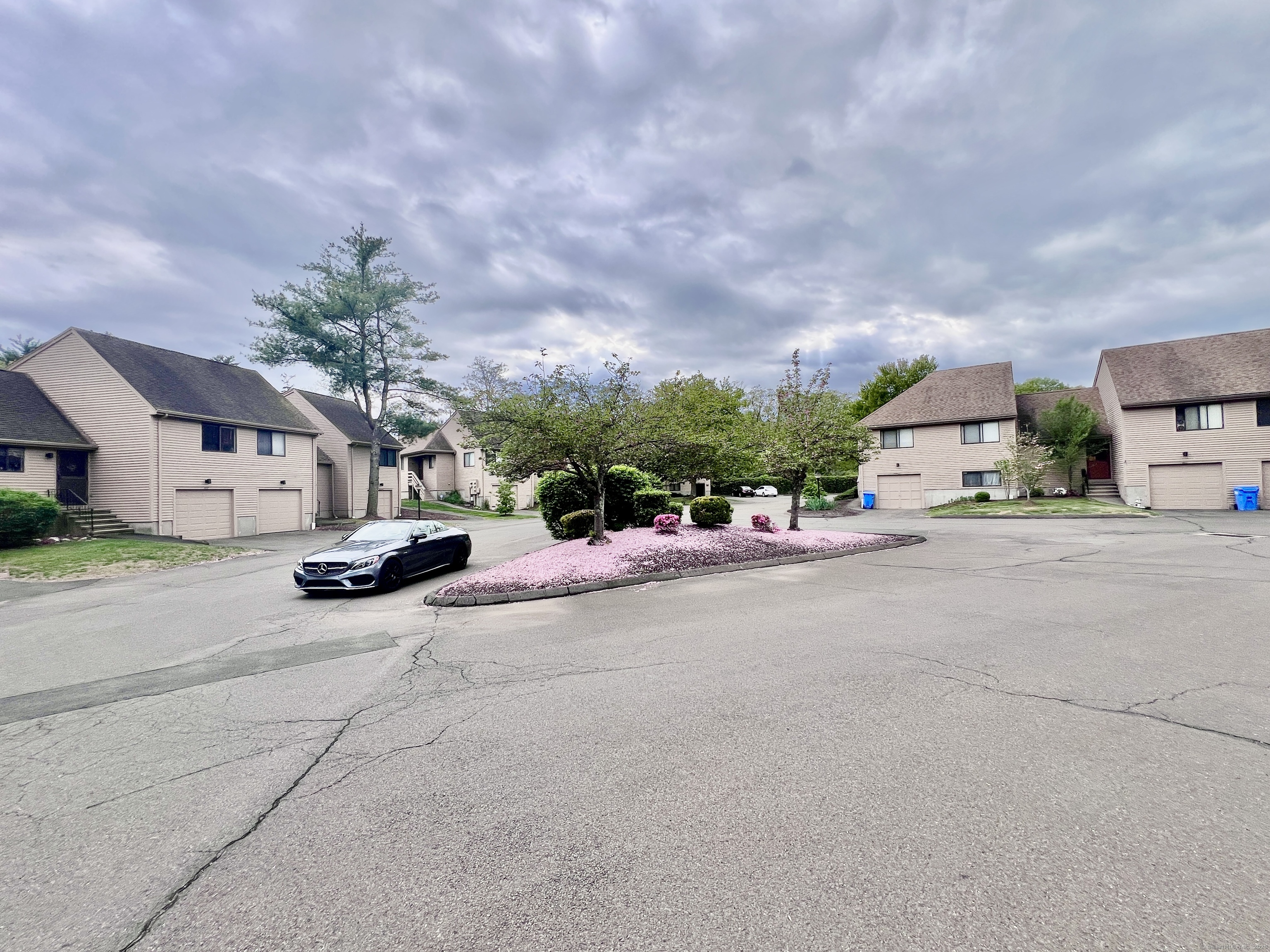 210 Treadwell, Hamden, Connecticut 06517