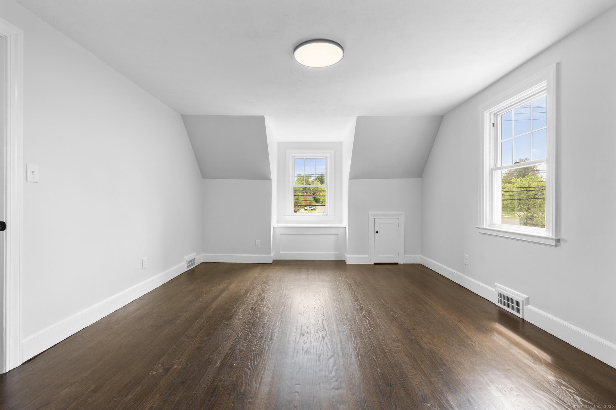 727 Pine, Bristol, 06010, 3 Bedrooms Bedrooms, ,1 BathroomBathrooms,Single Family For Sale,For Sale,Pine,24095223