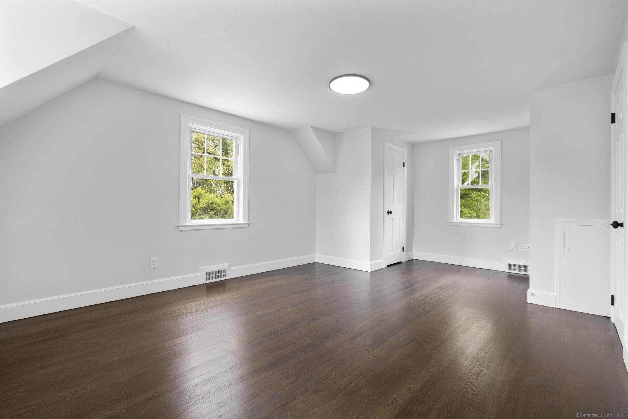727 Pine, Bristol, 06010, 3 Bedrooms Bedrooms, ,1 BathroomBathrooms,Single Family For Sale,For Sale,Pine,24095223