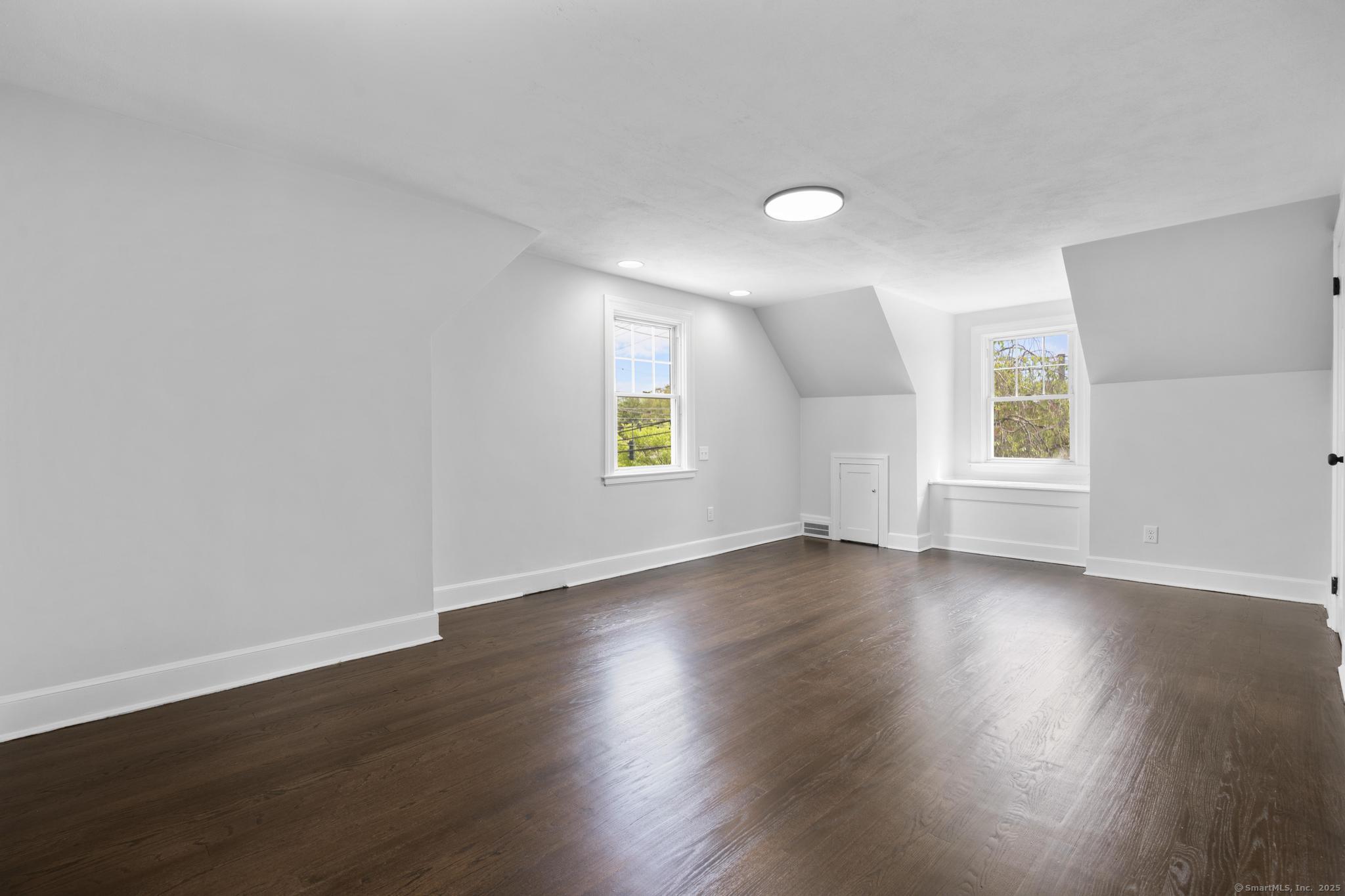 727 Pine, Bristol, 06010, 3 Bedrooms Bedrooms, ,1 BathroomBathrooms,Single Family For Sale,For Sale,Pine,24095223