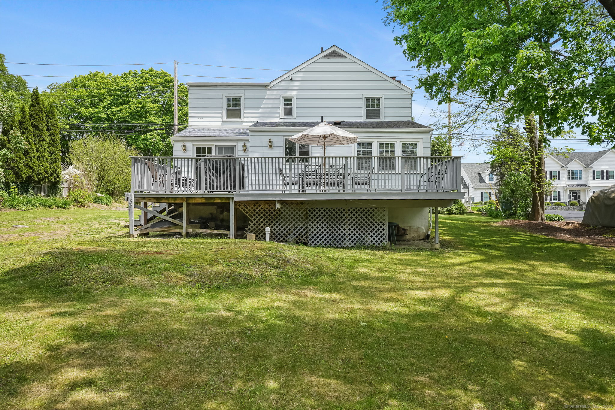 5017 Main, Trumbull, Connecticut 06611