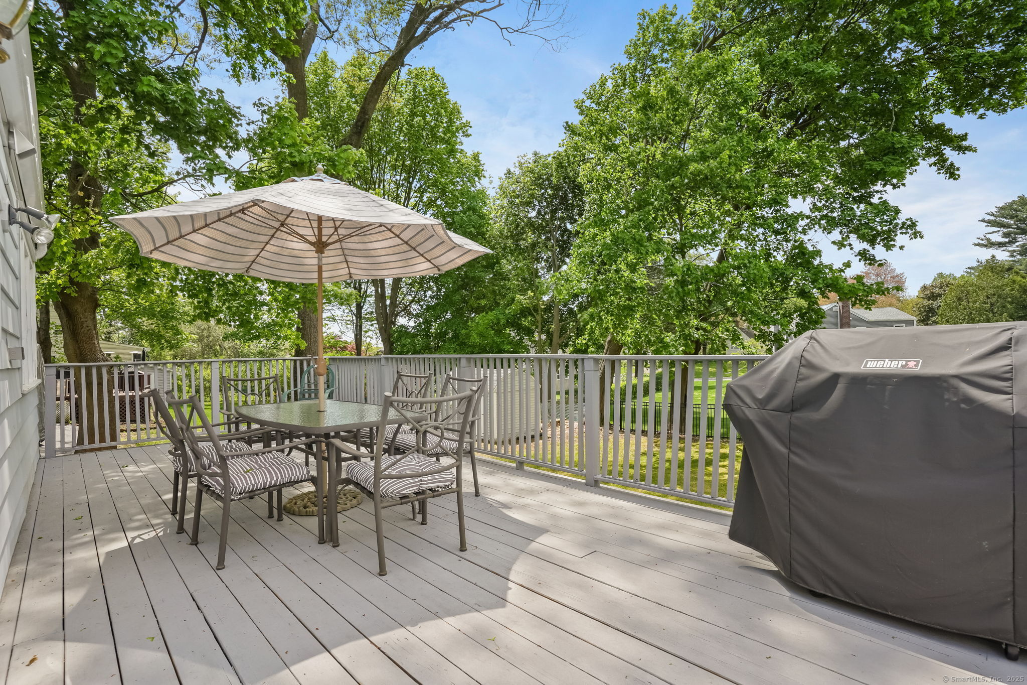 5017 Main, Trumbull, Connecticut 06611