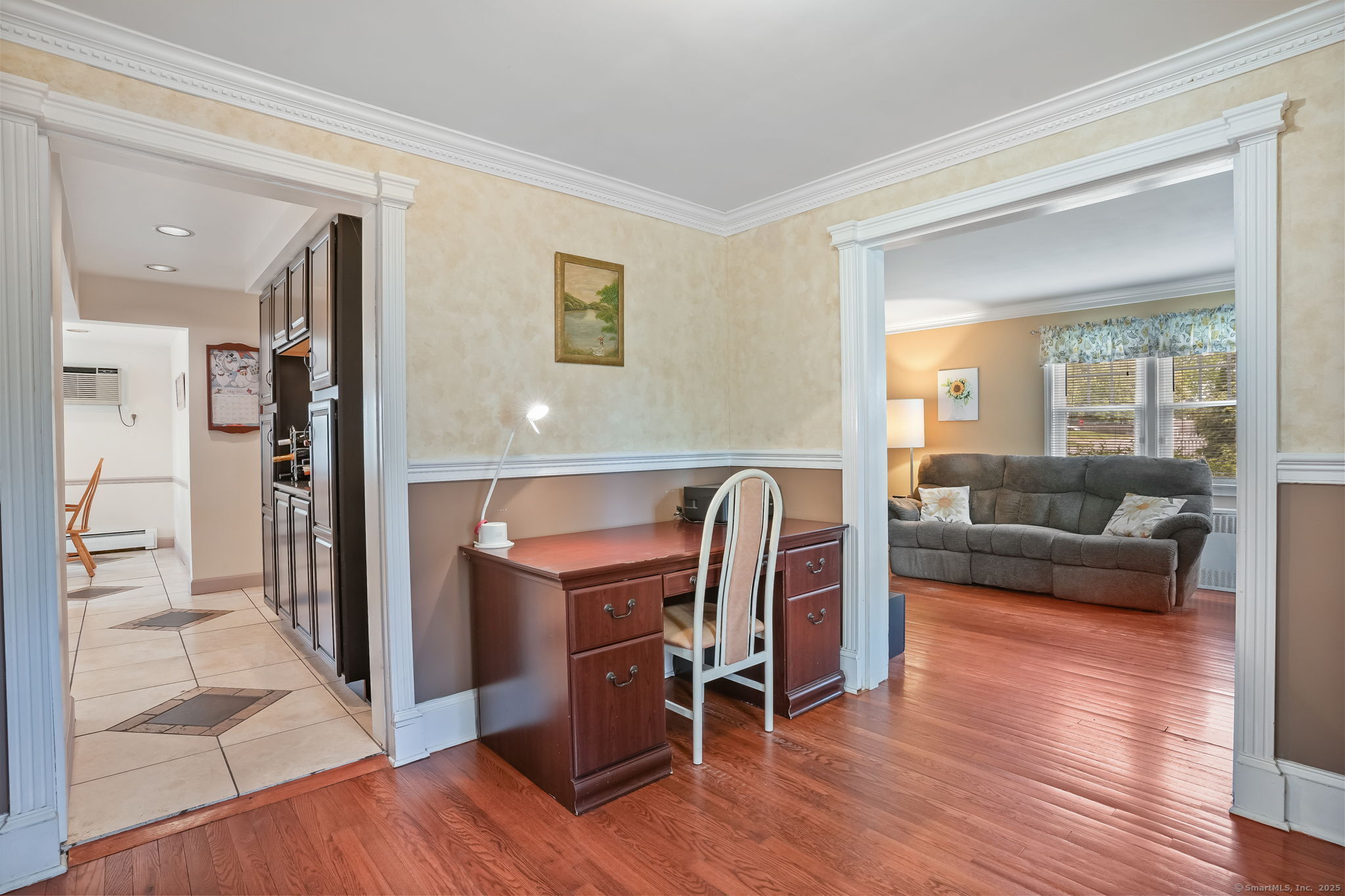 5017 Main, Trumbull, Connecticut 06611