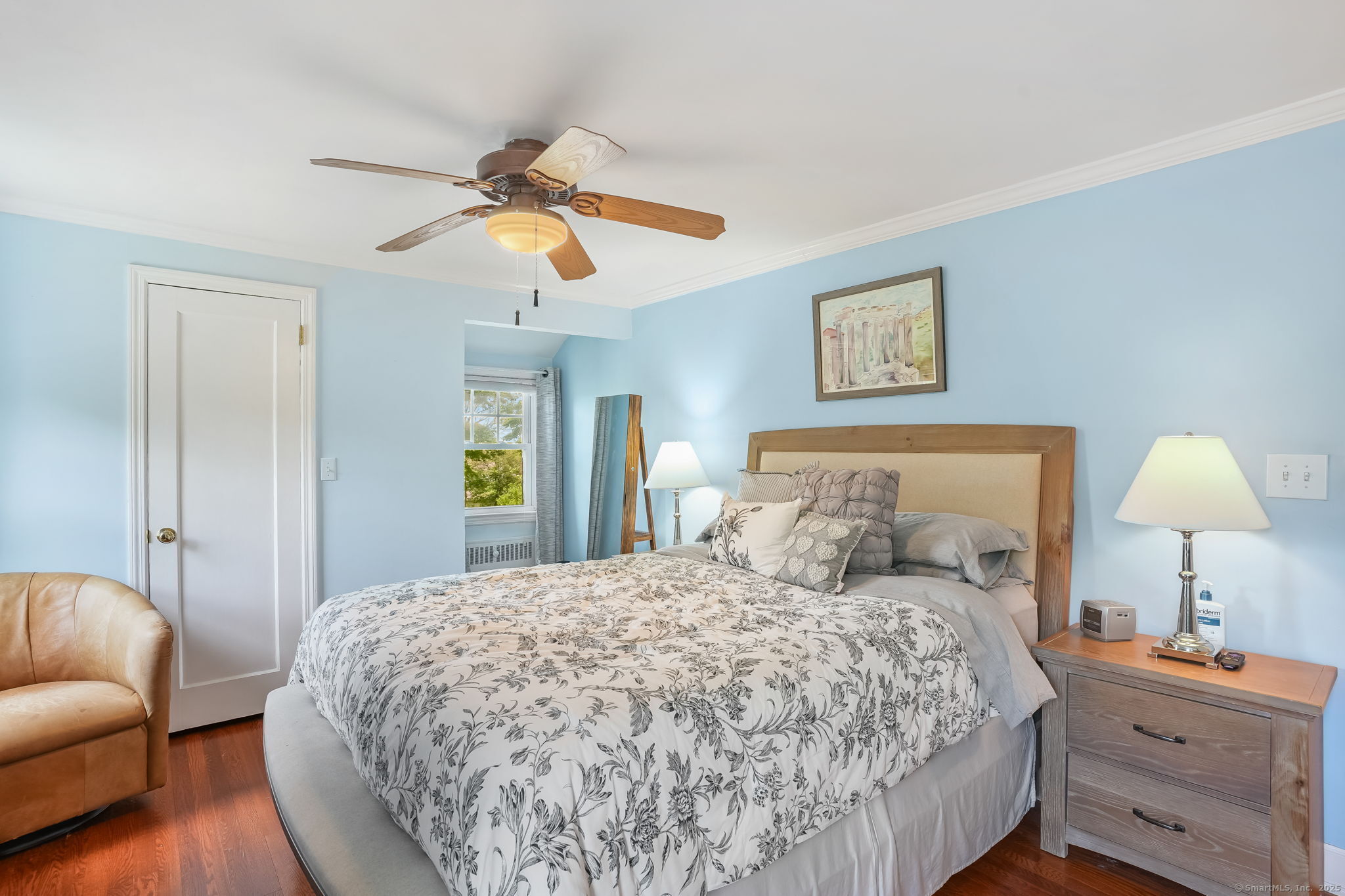 5017 Main, Trumbull, Connecticut 06611