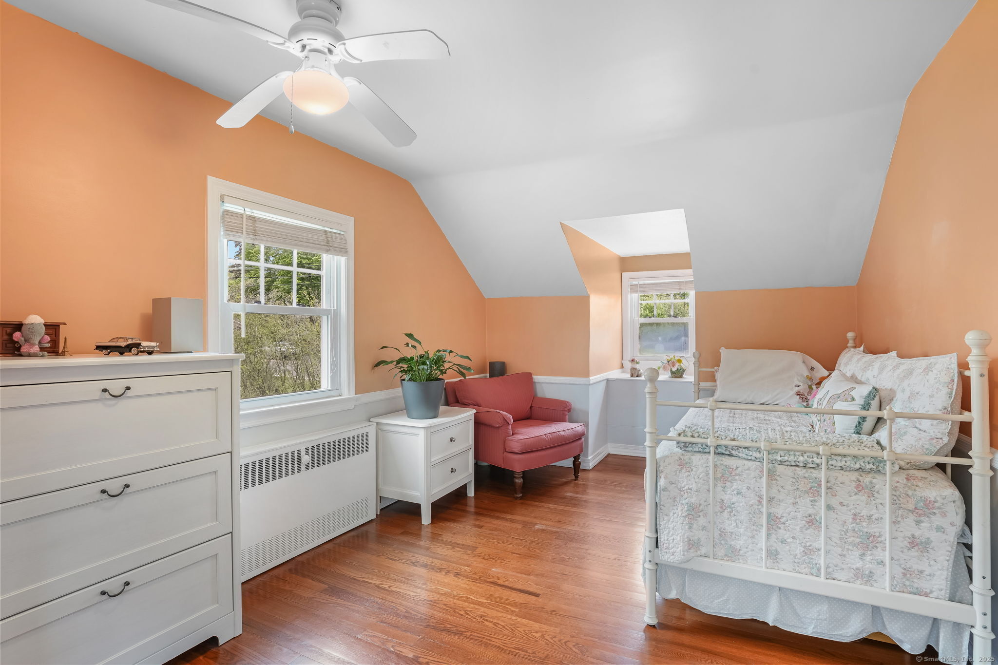 5017 Main, Trumbull, Connecticut 06611