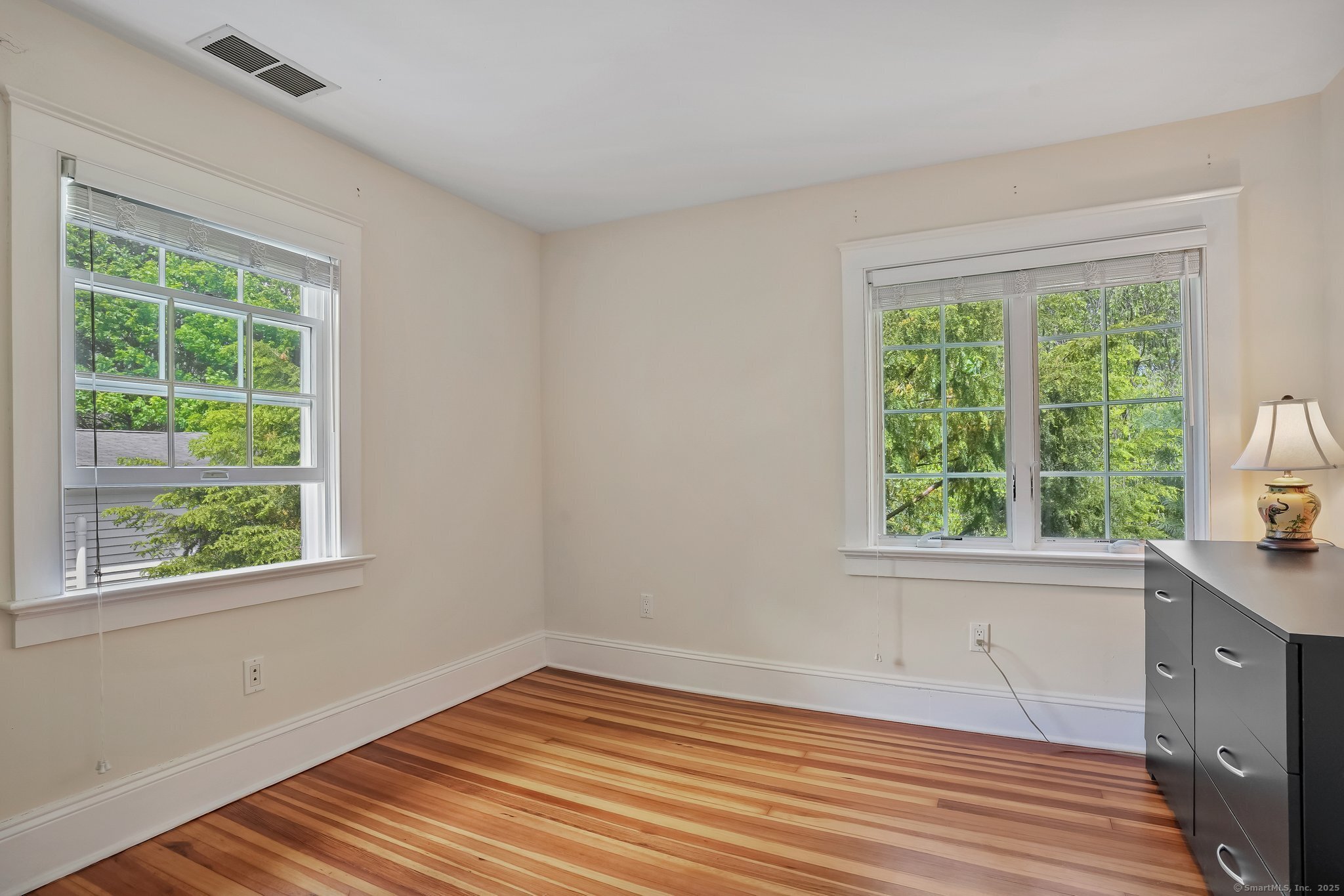 78 Hoyts, Bethel, Connecticut 06801