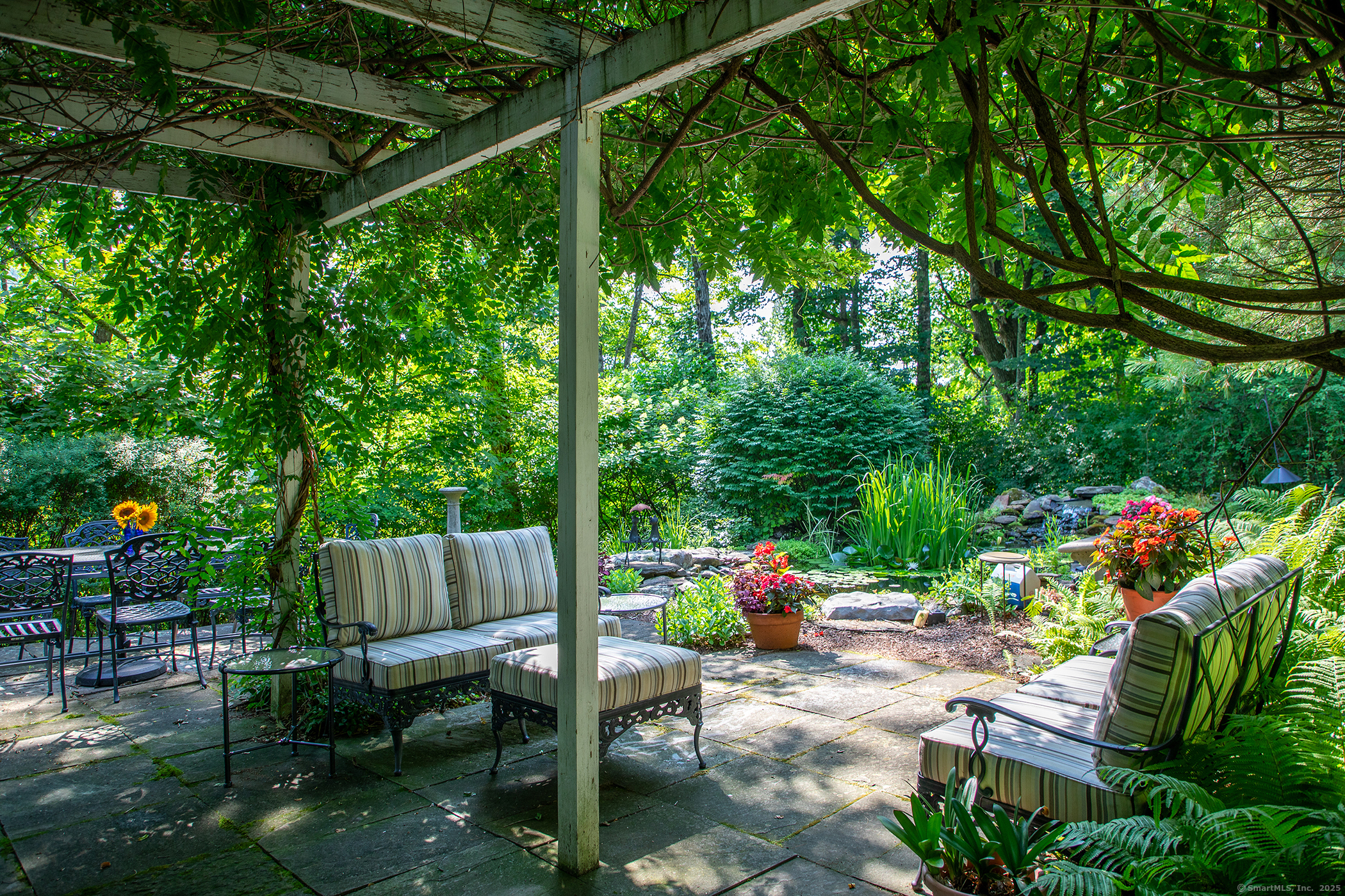 341 Housatonic River RD, Salisbury, Connecticut 06068