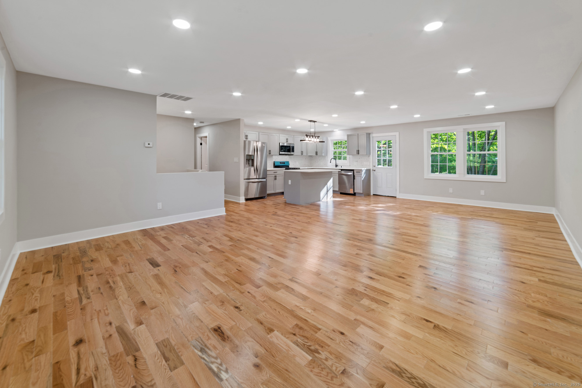 26 Maple, North Haven, Connecticut 06473