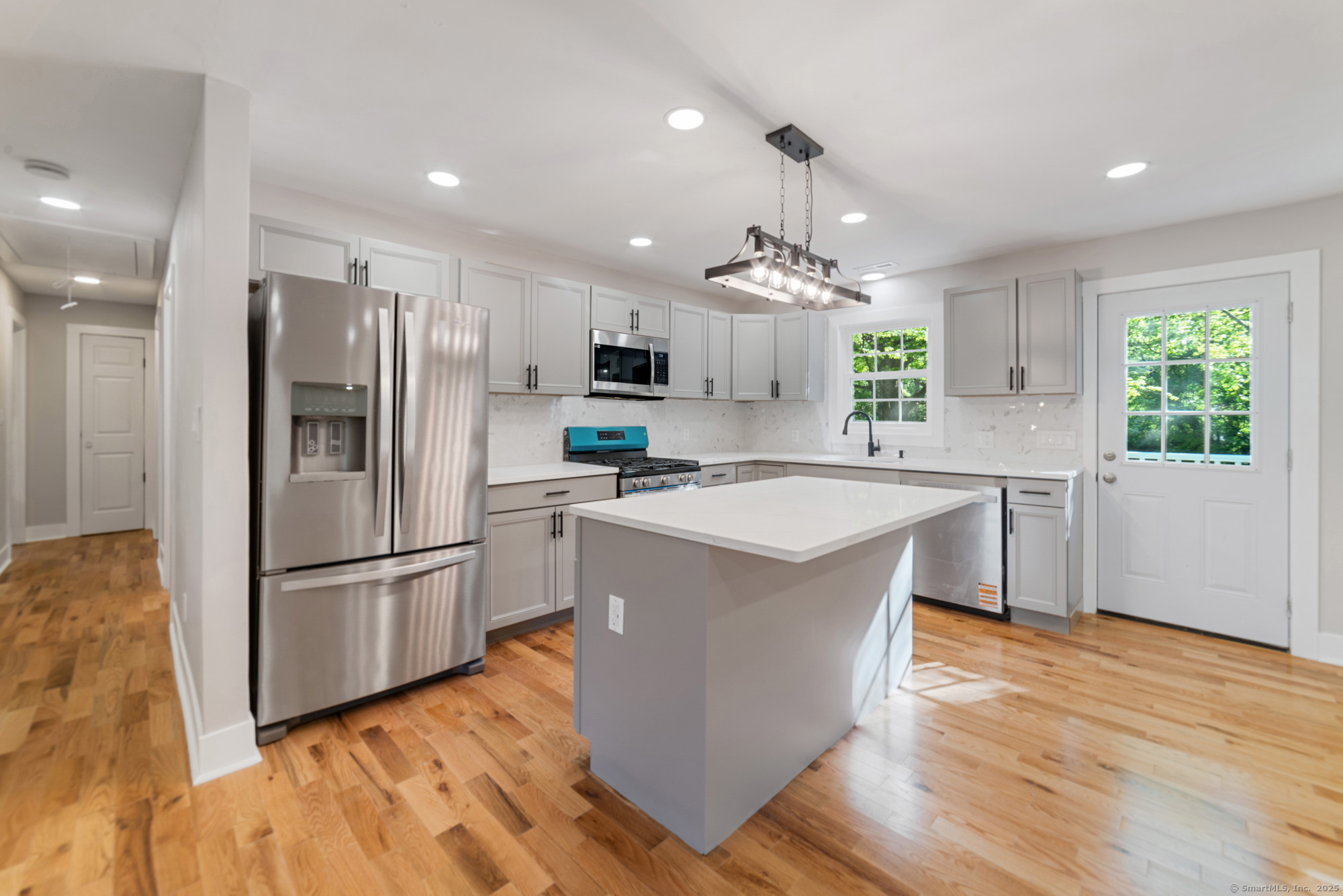 26 Maple, North Haven, Connecticut 06473