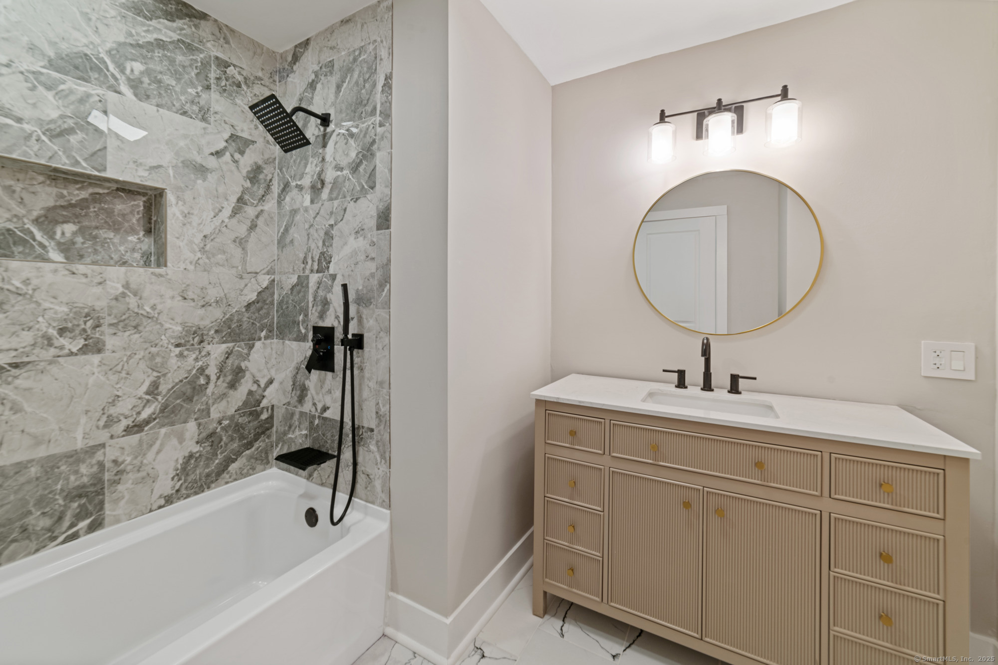 26 Maple, North Haven, Connecticut 06473
