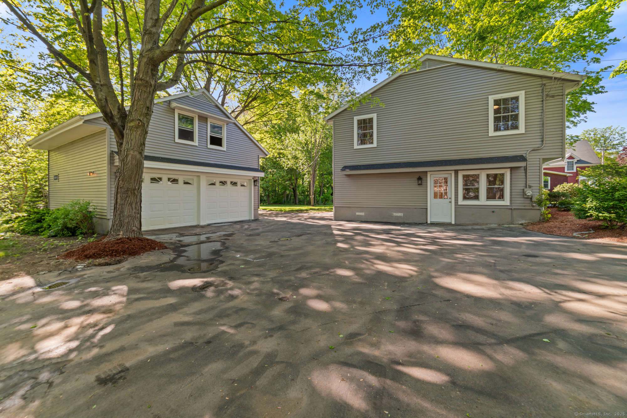26 Maple, North Haven, Connecticut 06473