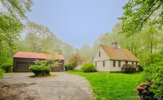 36 Burnt Swamp, Woodbridge, Connecticut 06525