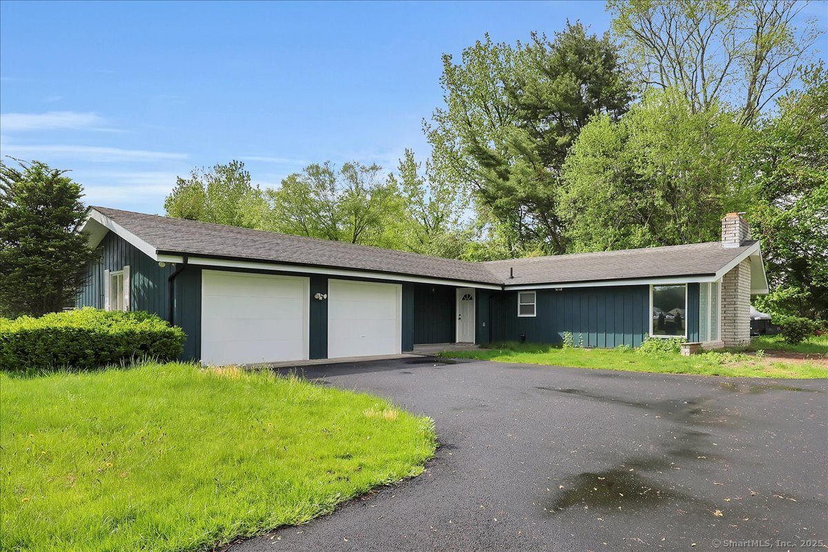 1813 Peck, Cheshire, Connecticut 06410