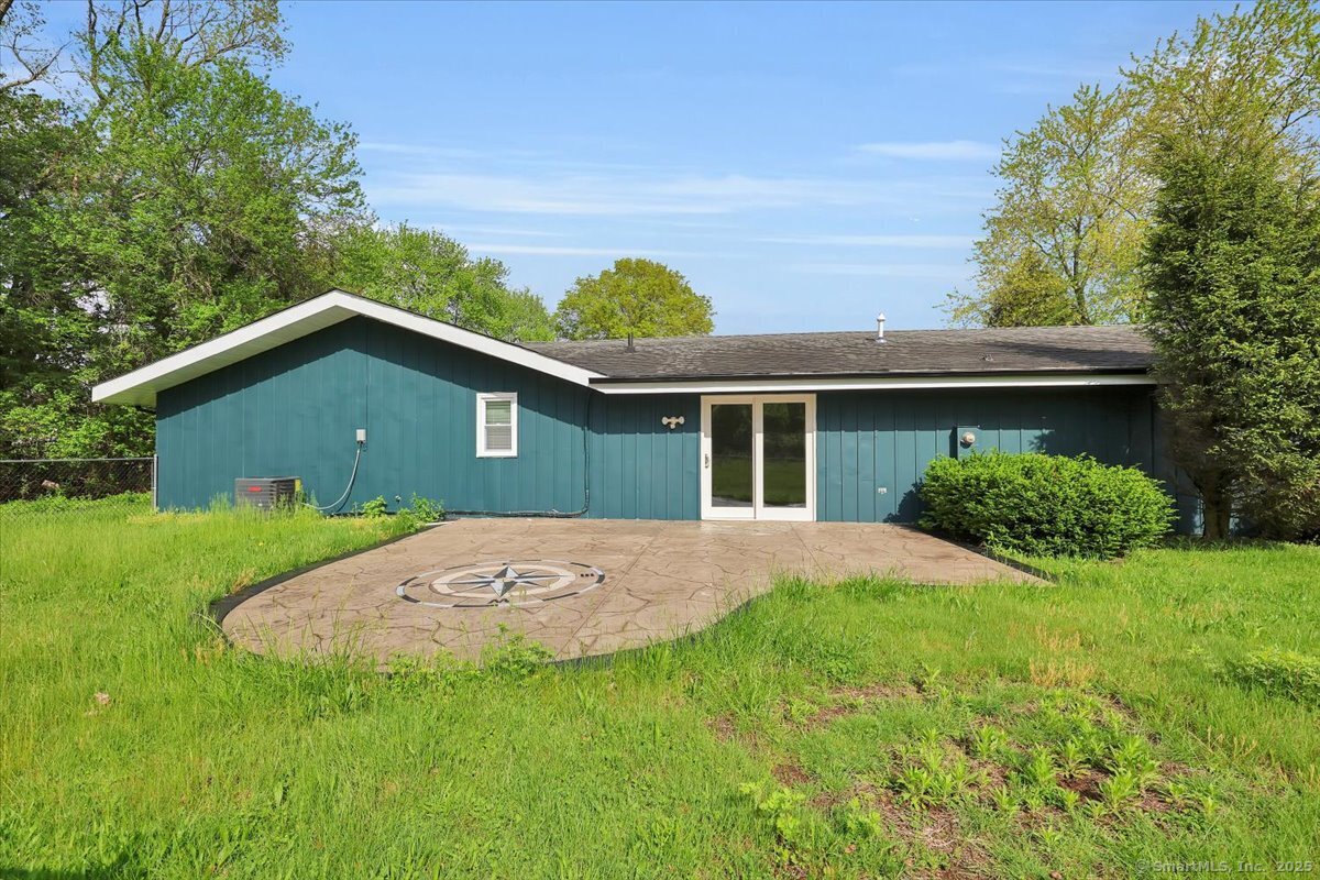 1813 Peck, Cheshire, Connecticut 06410
