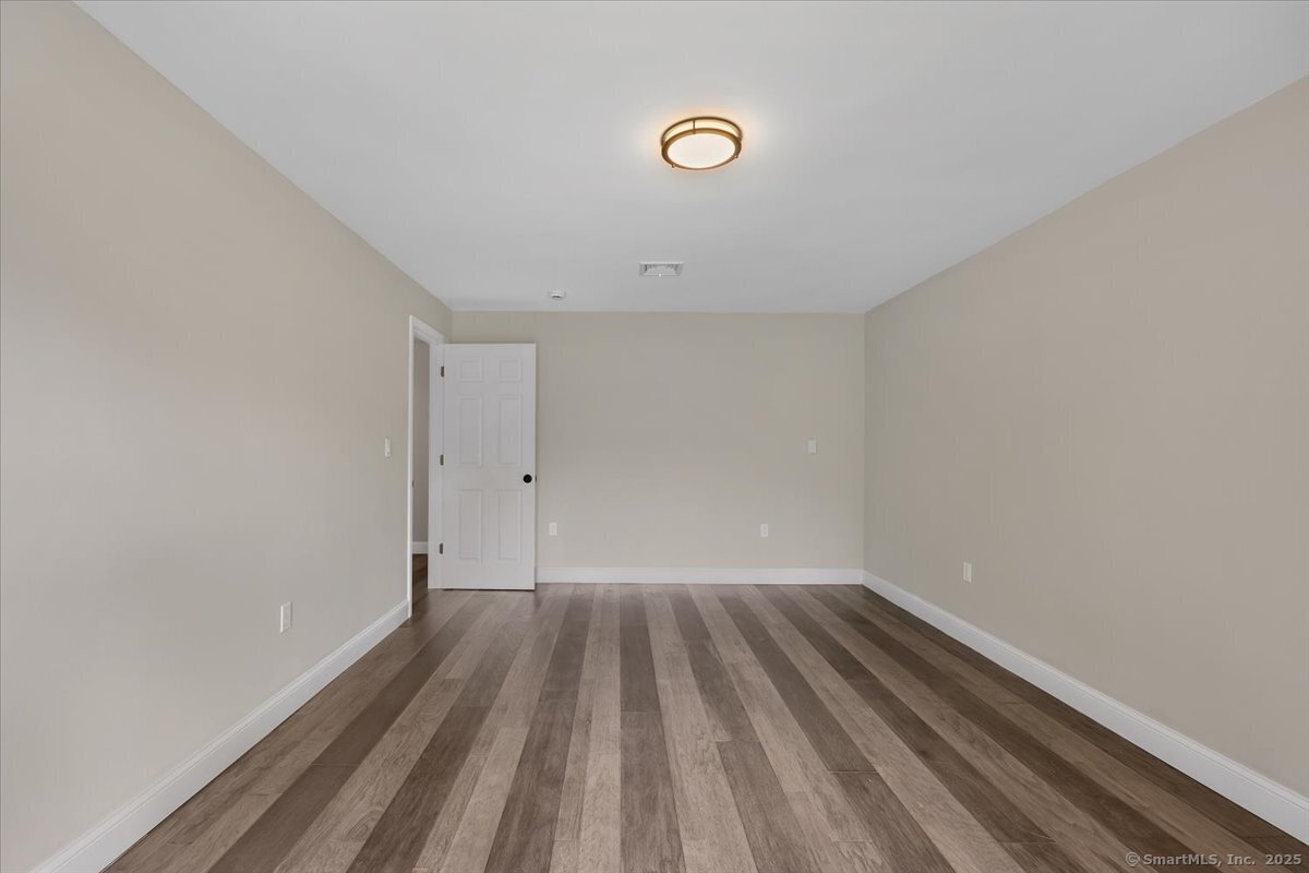 1813 Peck, Cheshire, Connecticut 06410
