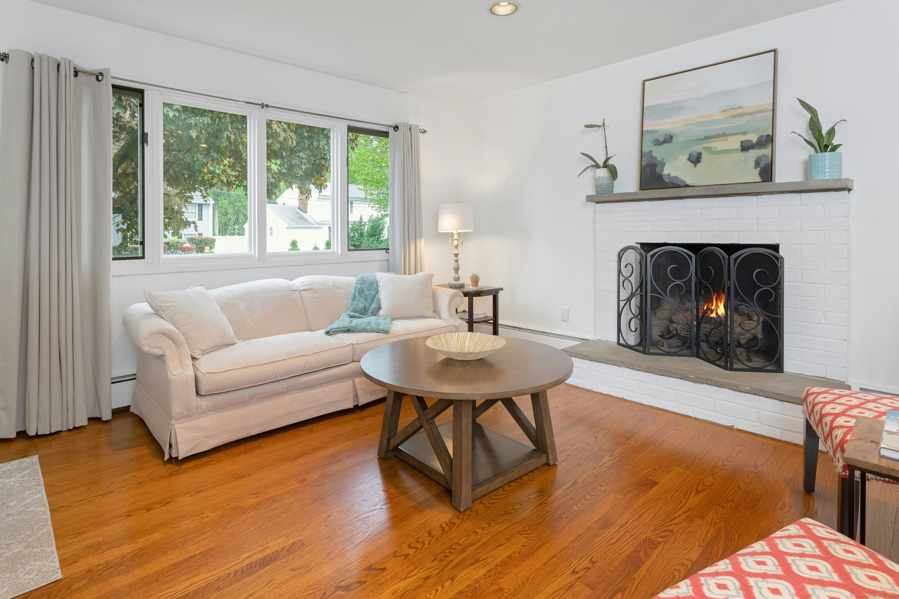 24 Newfield, Stamford, Connecticut 06905