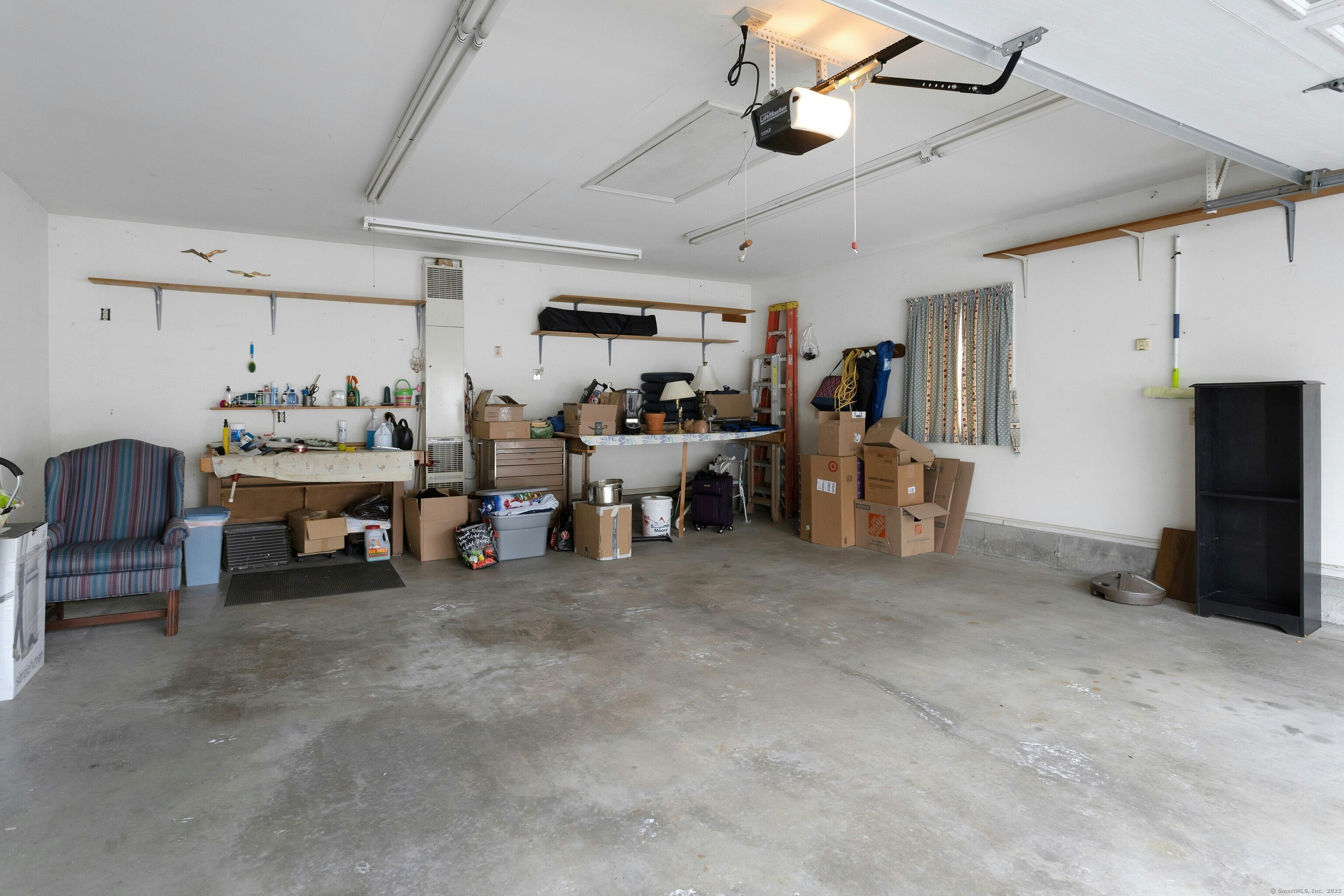 24 Newfield, Stamford, Connecticut 06905