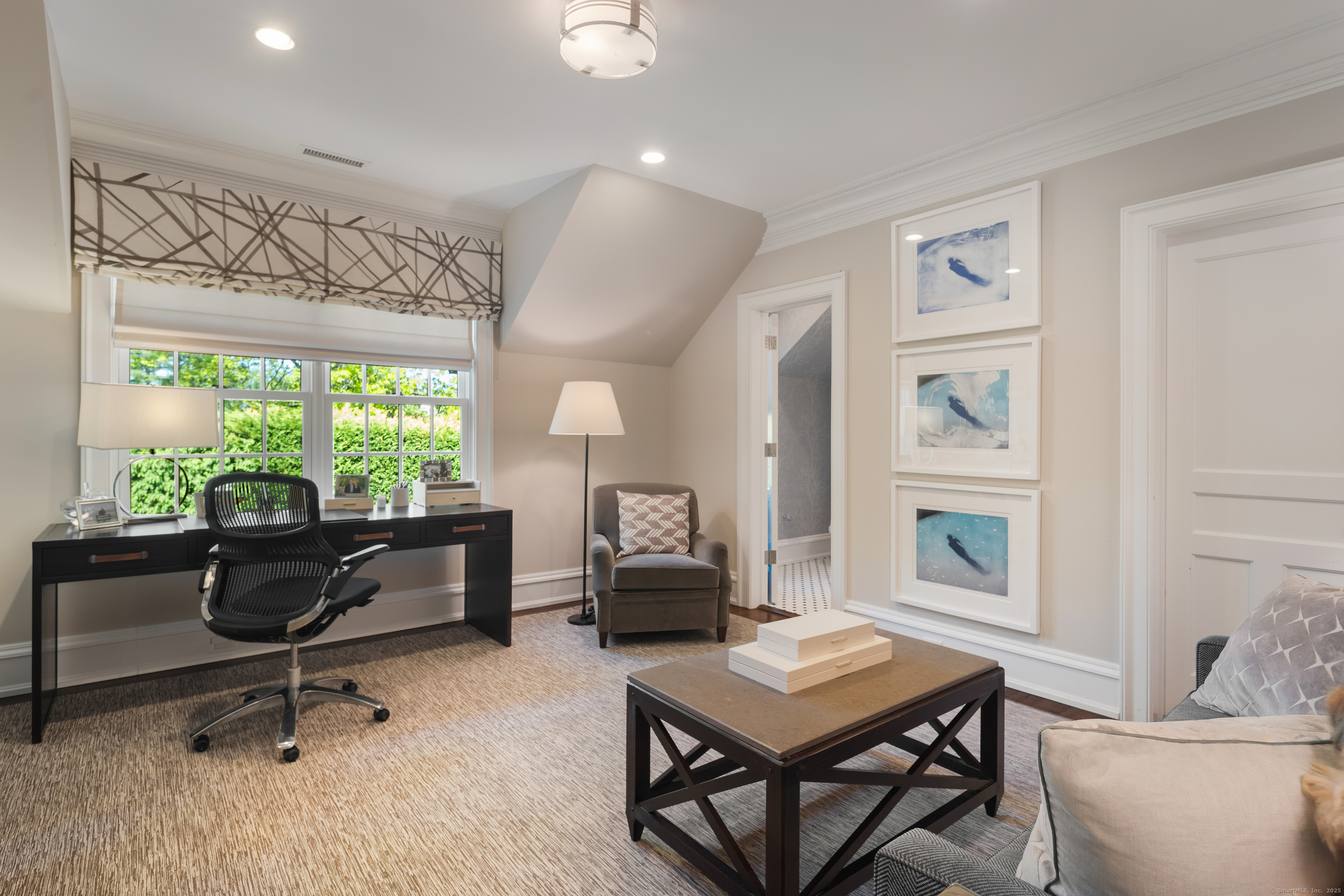 68 Woods End, New Canaan, Connecticut 06840