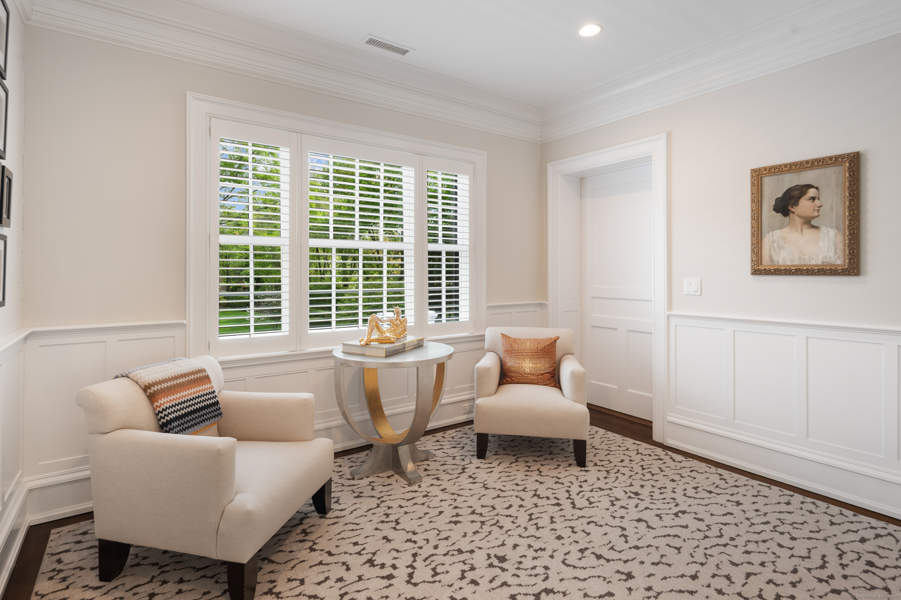 68 Woods End, New Canaan, Connecticut 06840