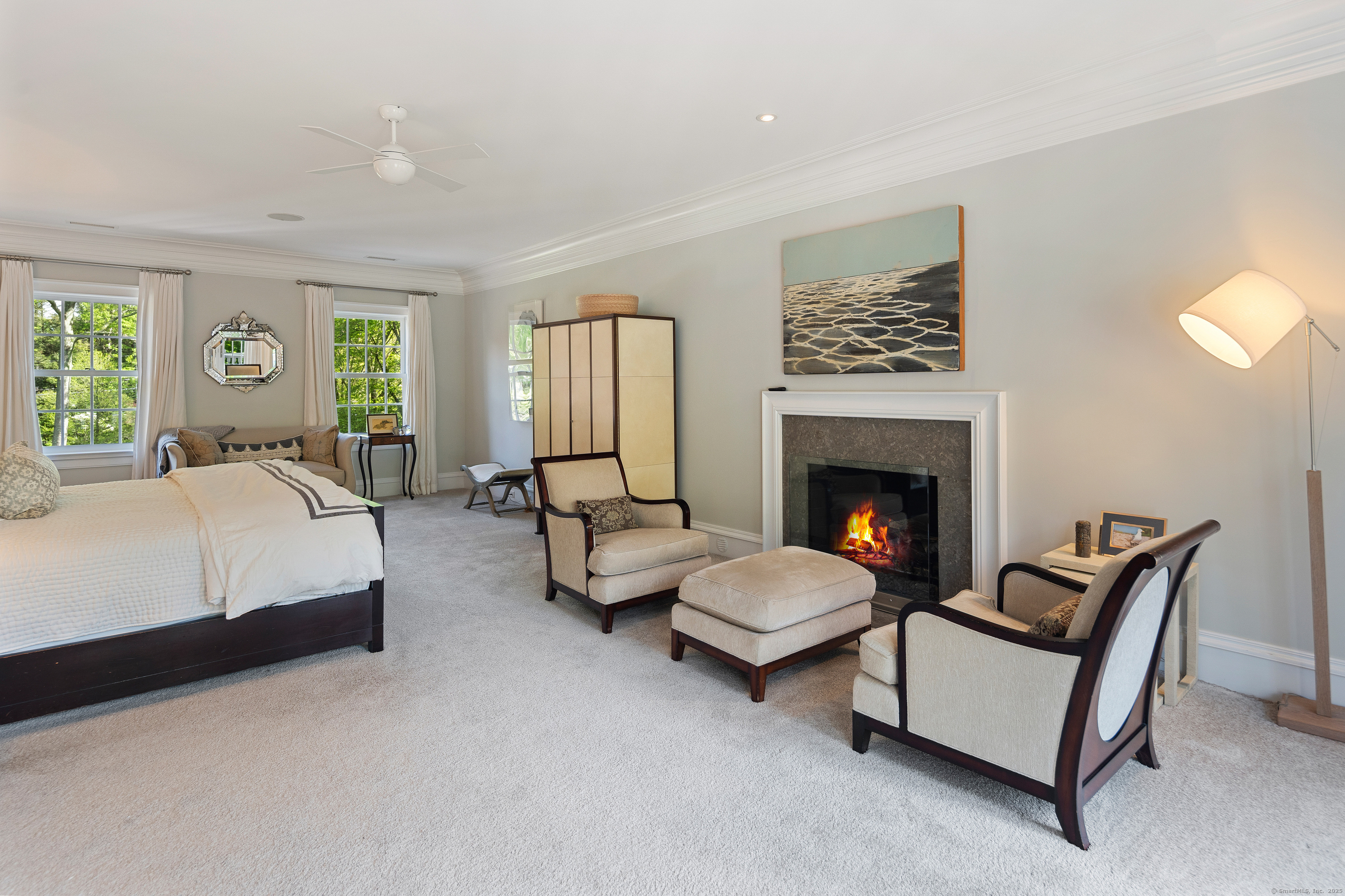 68 Woods End, New Canaan, Connecticut 06840