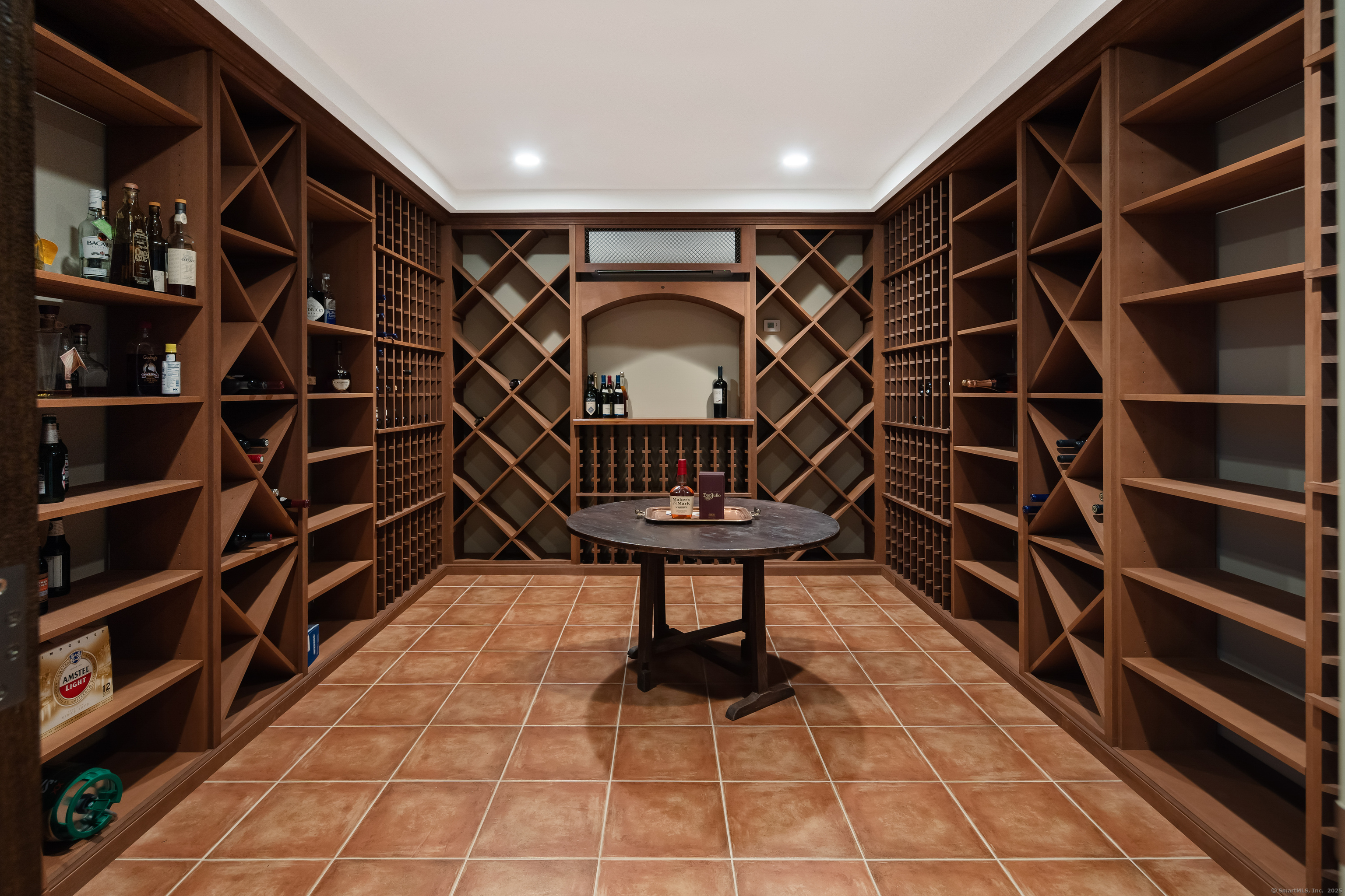 68 Woods End, New Canaan, Connecticut 06840