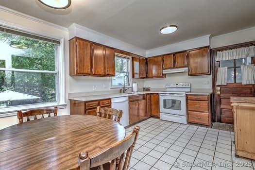 32 Lenox, Norwalk, Connecticut 06854