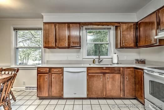 32 Lenox, Norwalk, Connecticut 06854