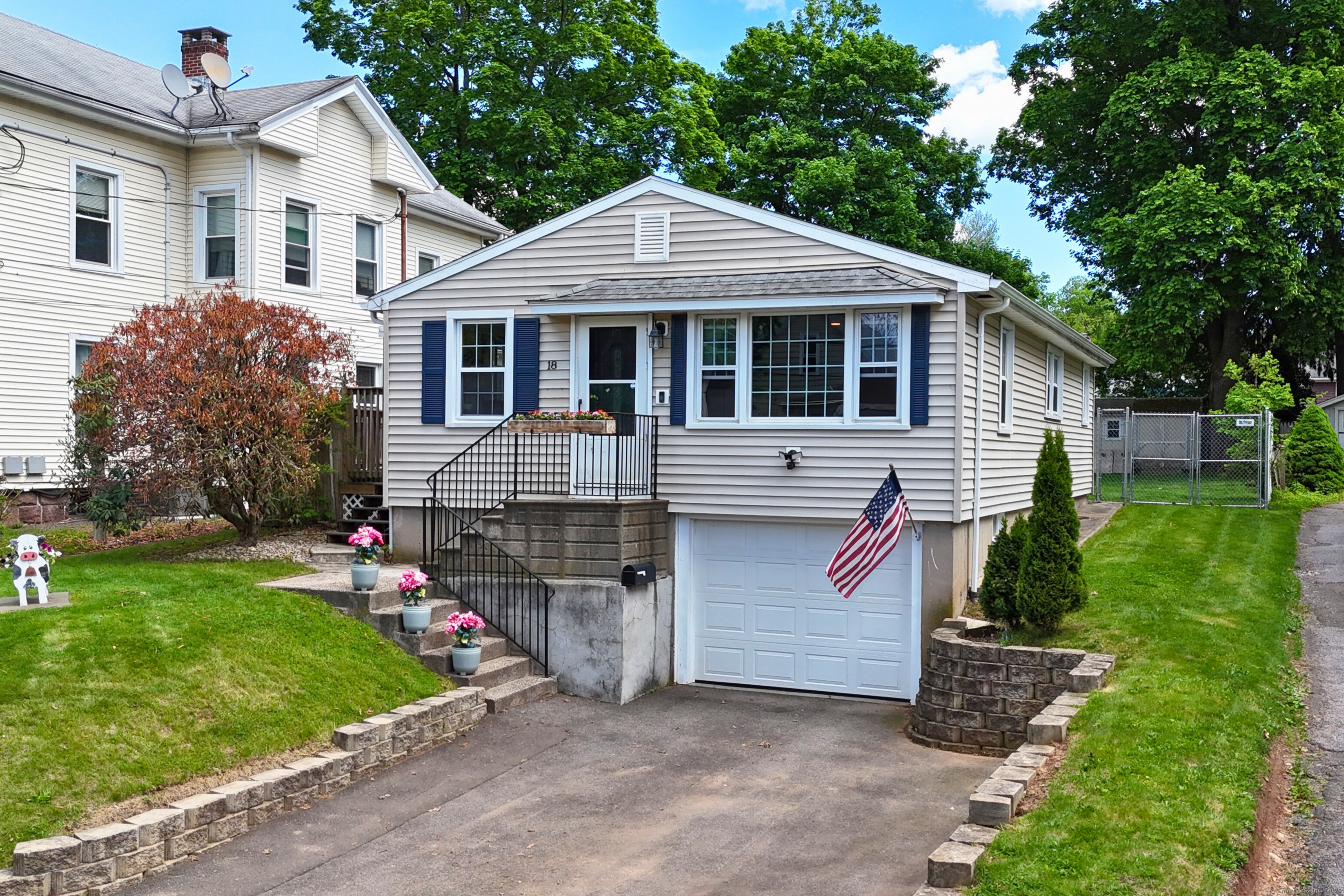 18 Simpson, Wallingford, Connecticut 06492