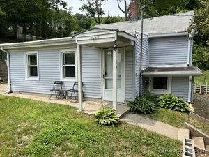 Homes for sale in Seymour, CT | 24 New St, Seymour, CT 06483 | MLS# 24095264