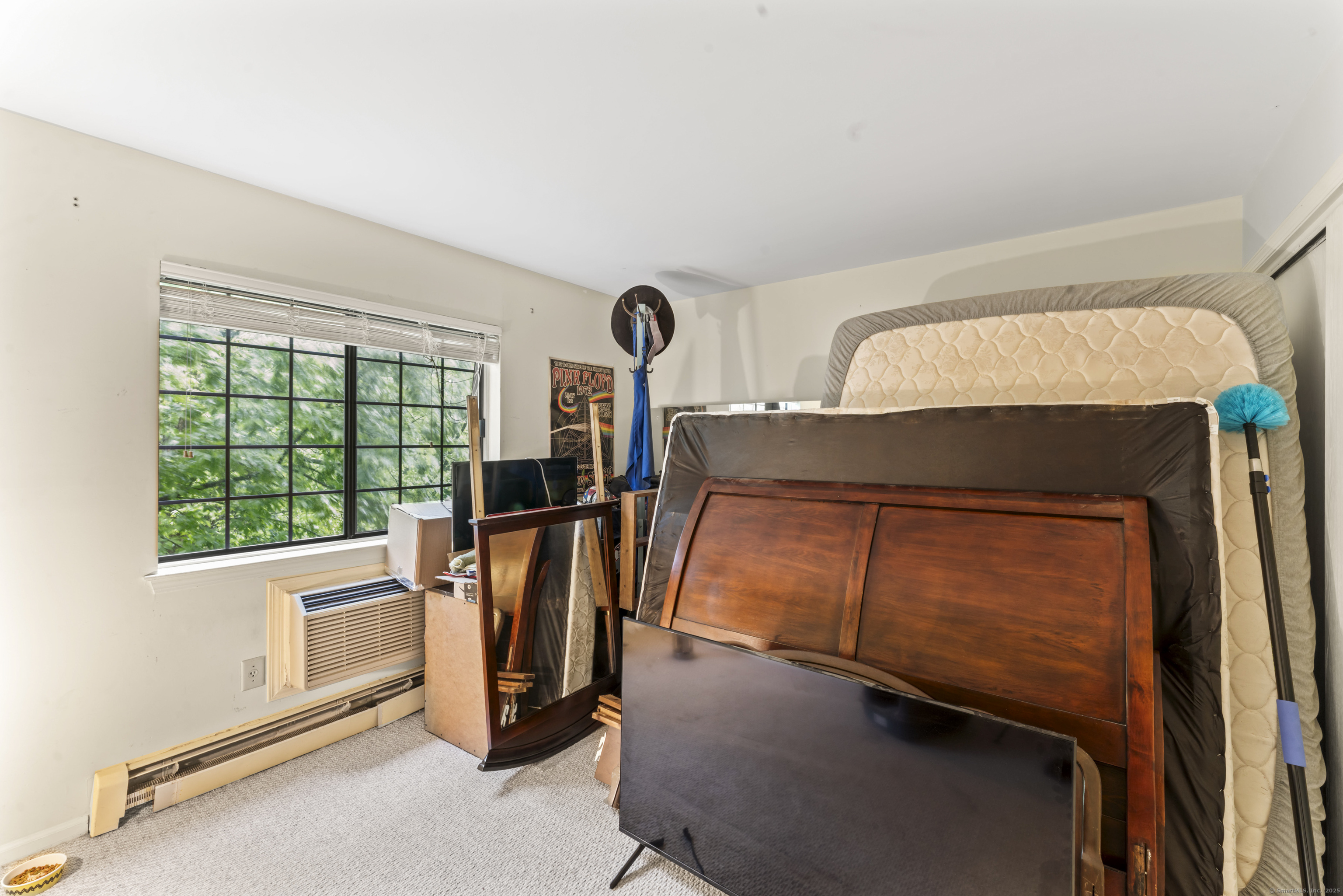 2 Essex, Brookfield, Connecticut 06804