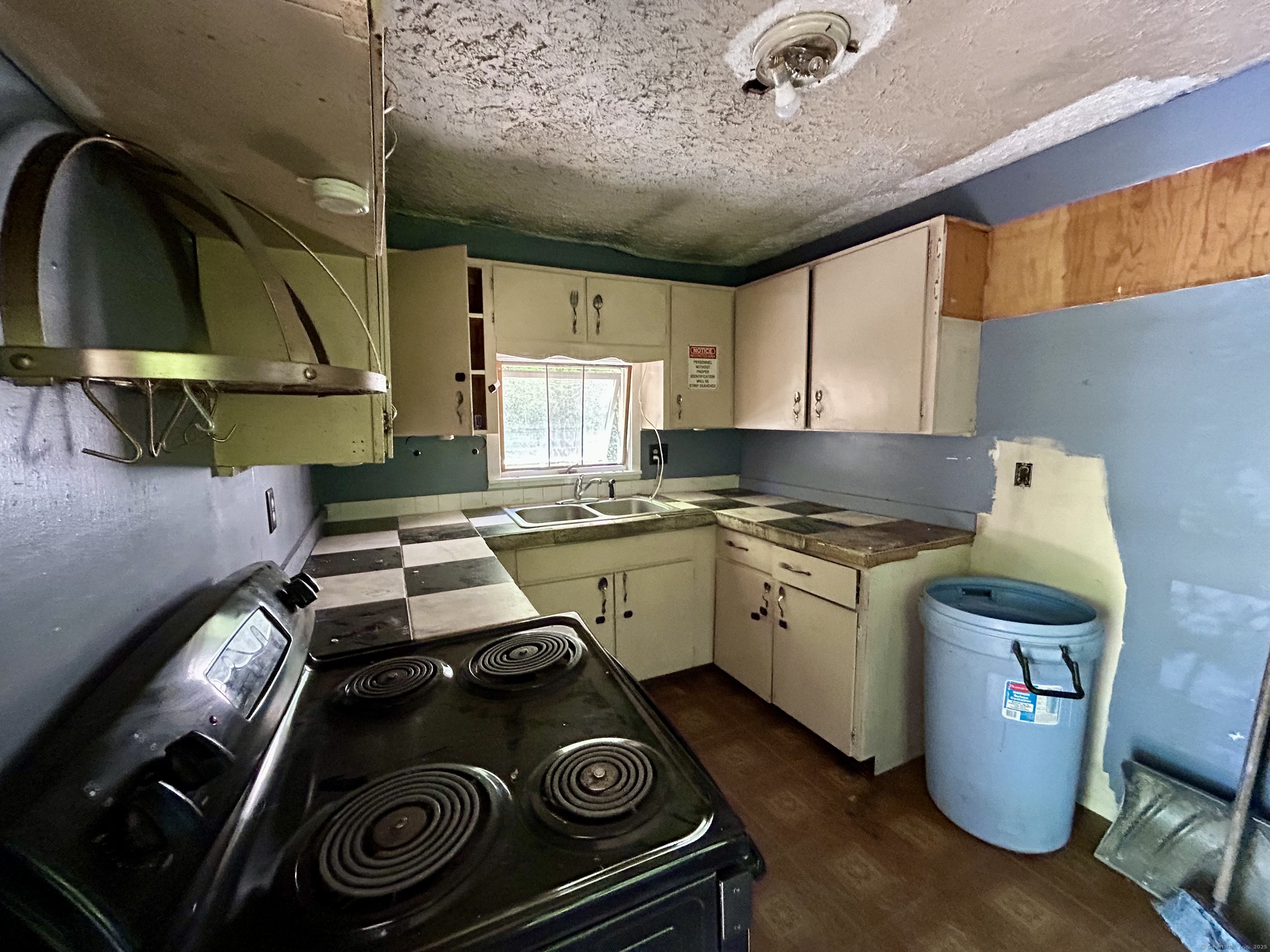 16 River, Norfolk, Connecticut 06058