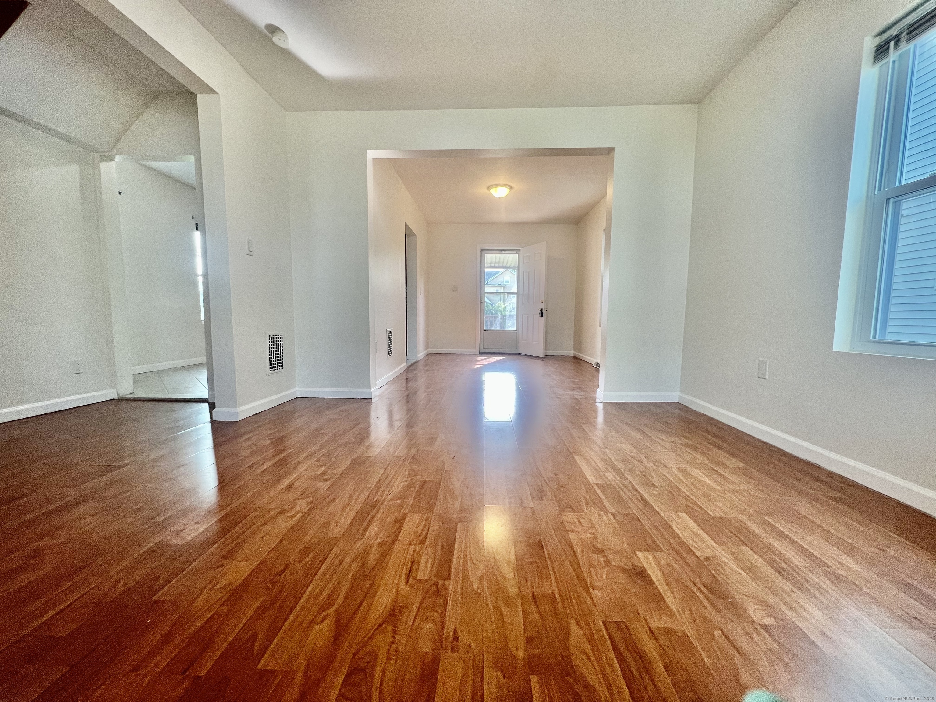 14 Bayview, West Haven, Connecticut 06516
