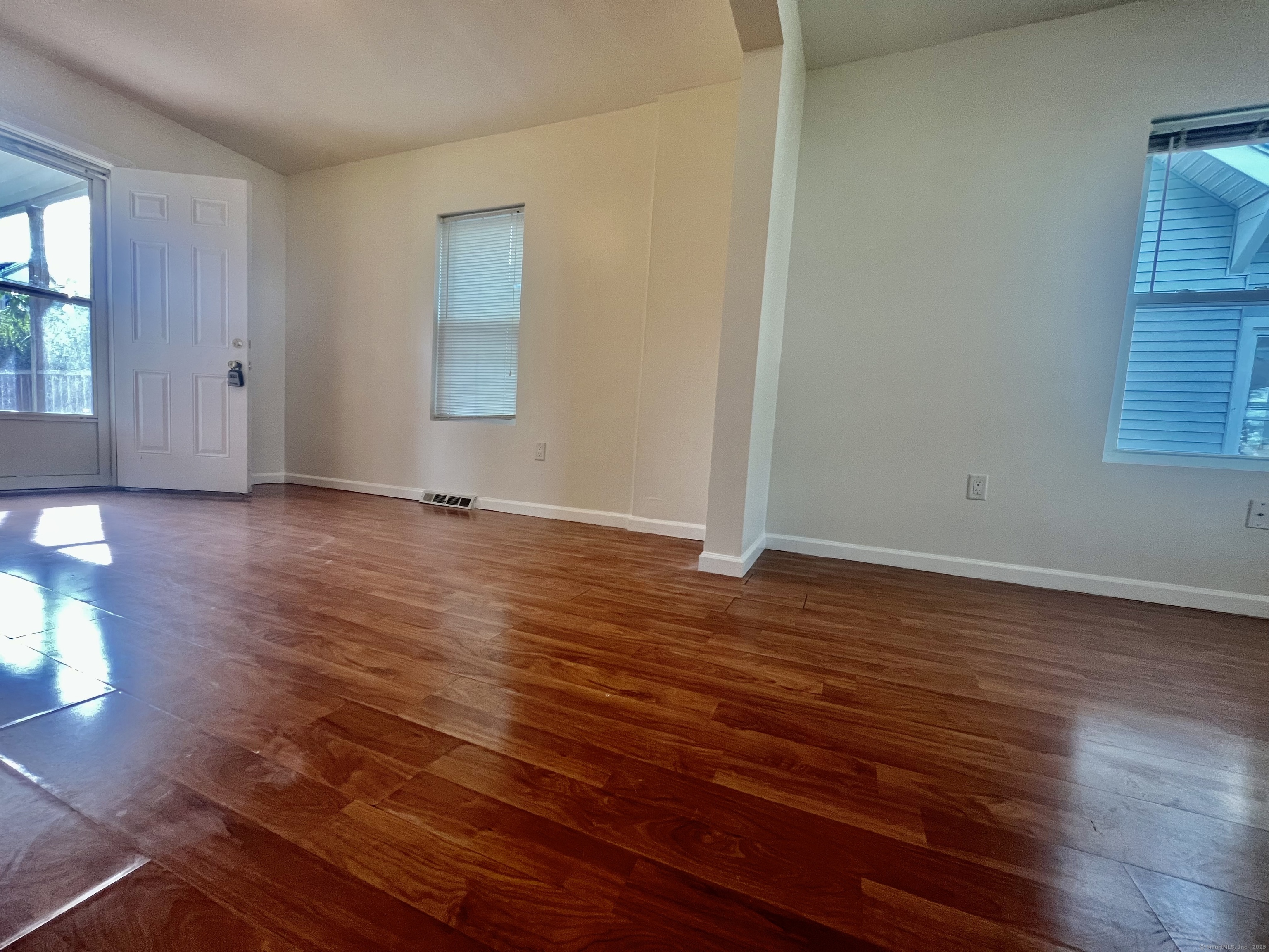 14 Bayview, West Haven, Connecticut 06516