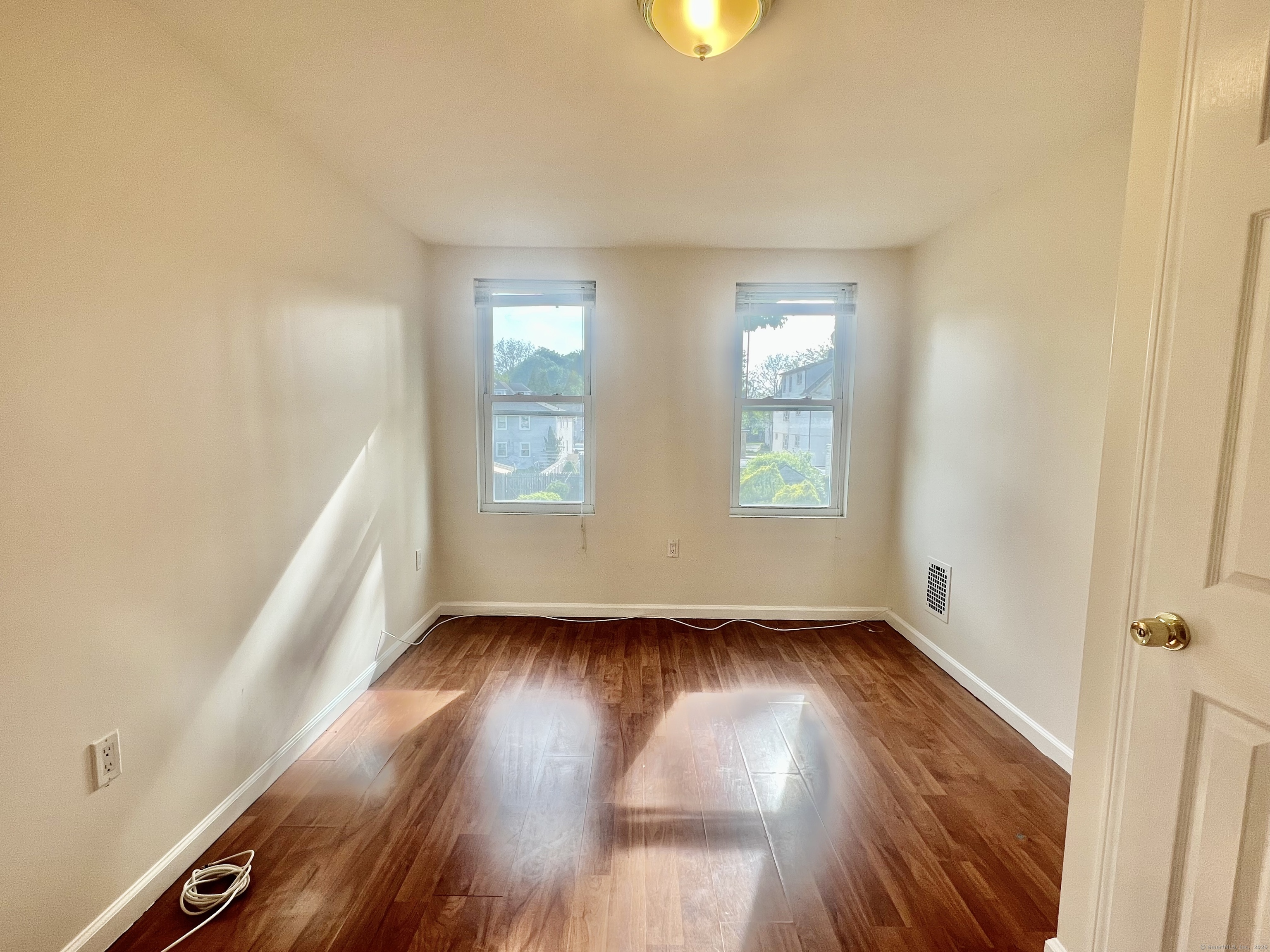 14 Bayview, West Haven, Connecticut 06516