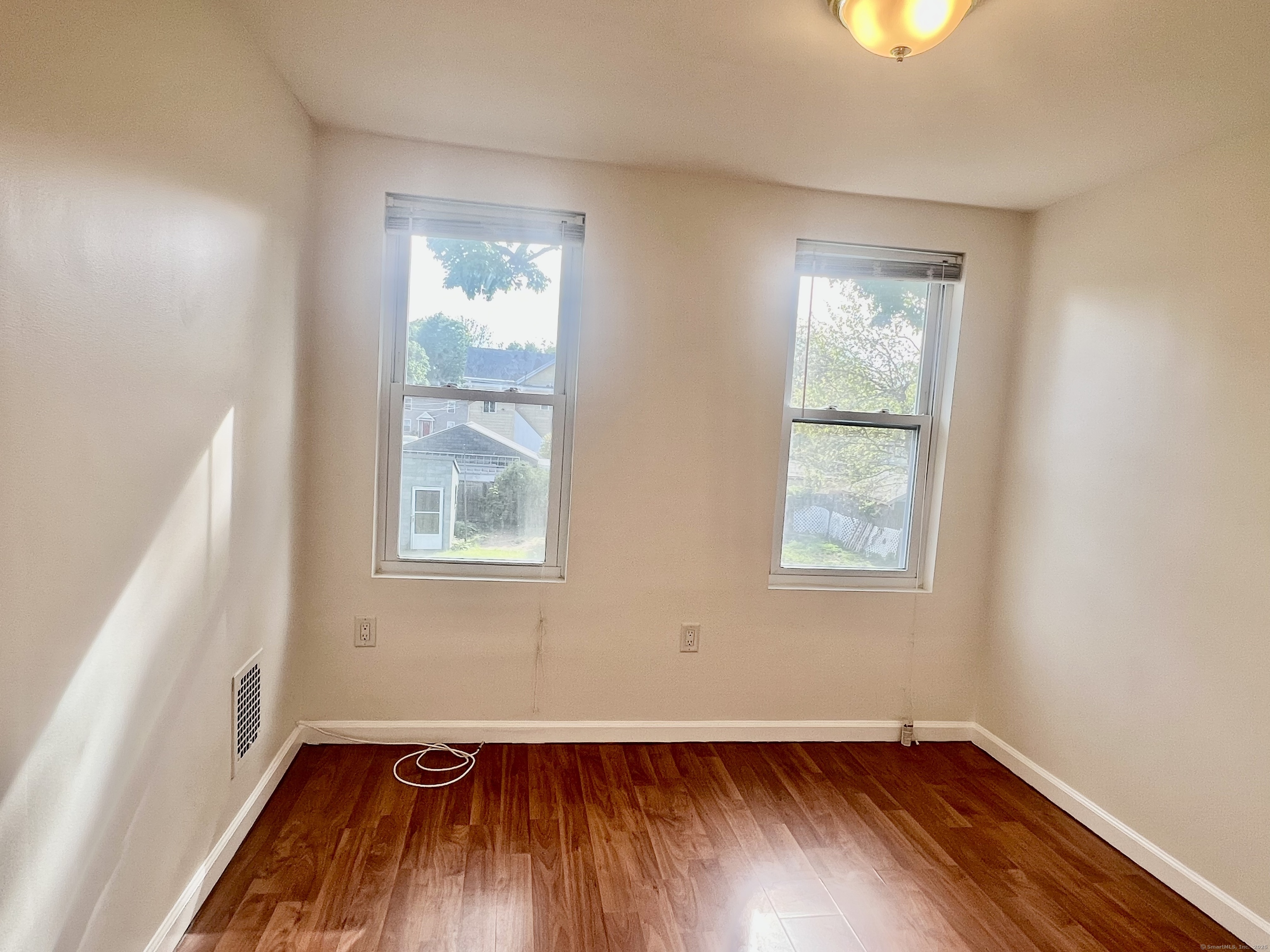 14 Bayview, West Haven, Connecticut 06516