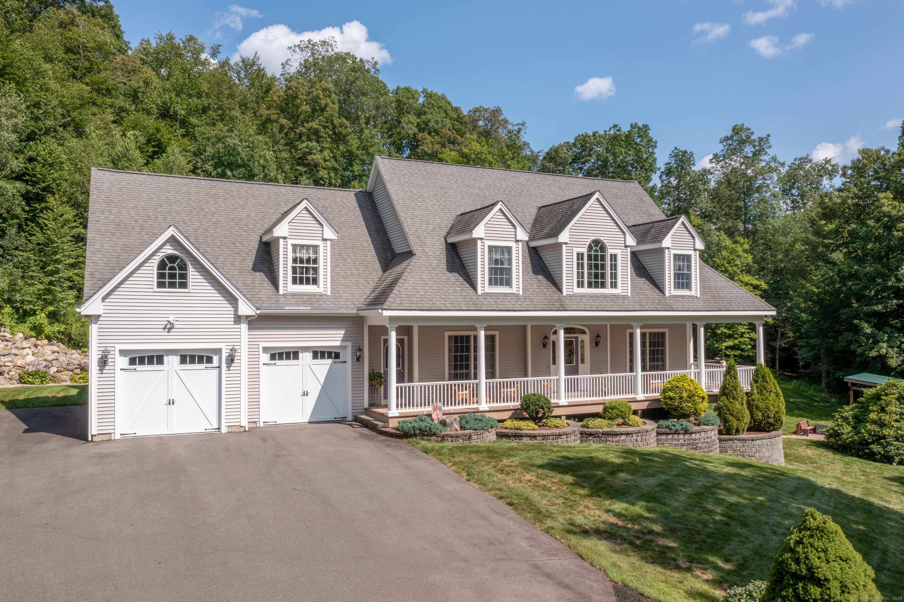 93 Oakwood Drive