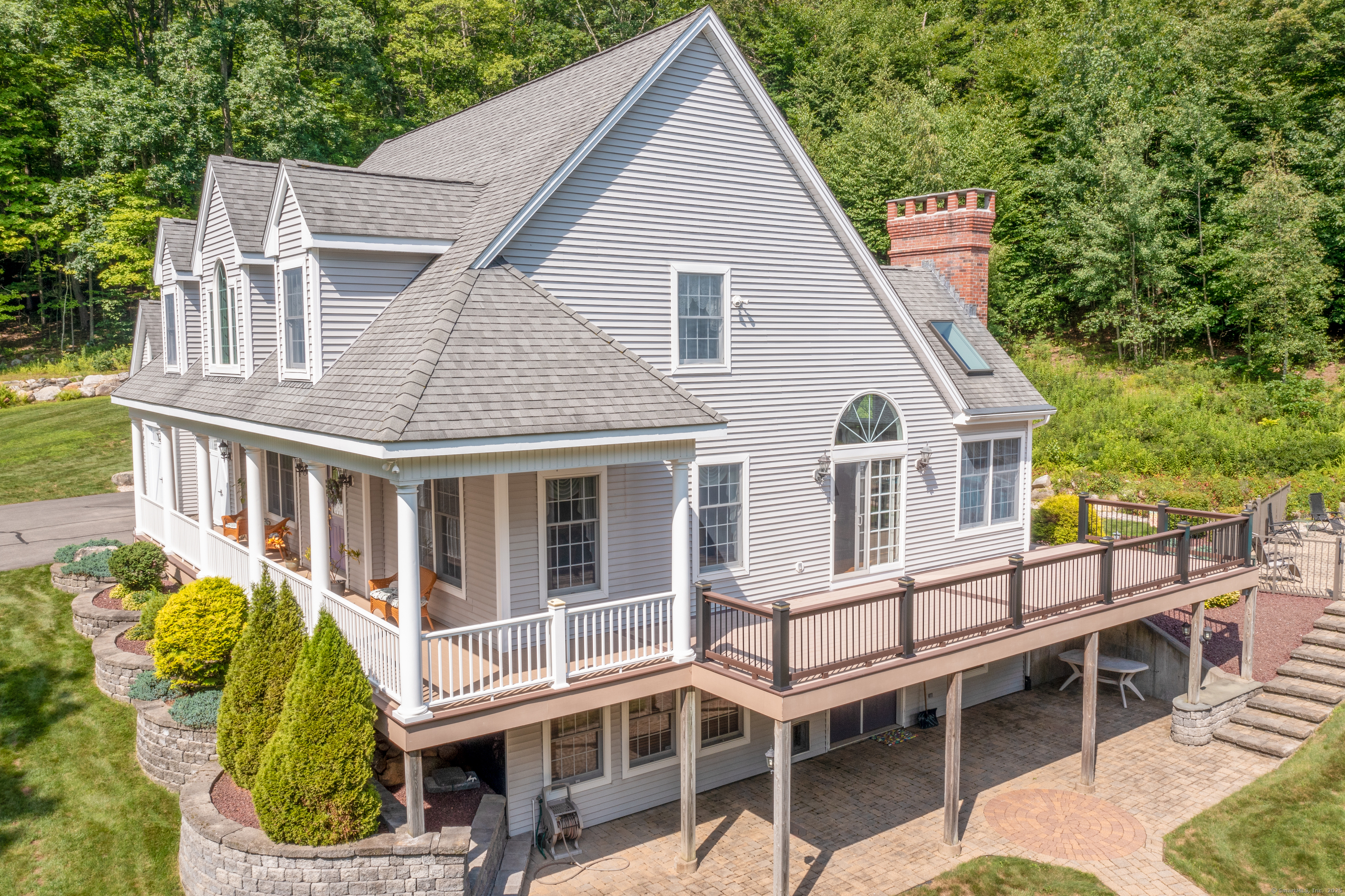 93 Oakwood Drive