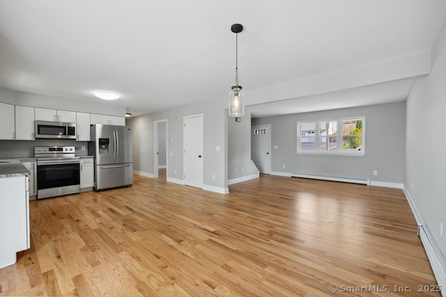 82 Phoenix, Naugatuck, Connecticut 06770