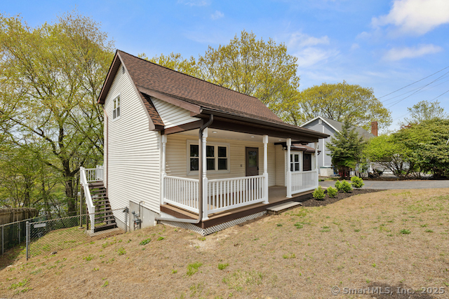 82 Phoenix, Naugatuck, Connecticut 06770