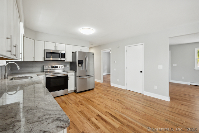 82 Phoenix, Naugatuck, Connecticut 06770