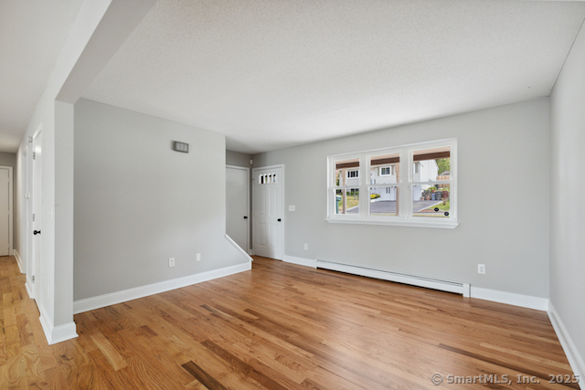 82 Phoenix, Naugatuck, Connecticut 06770