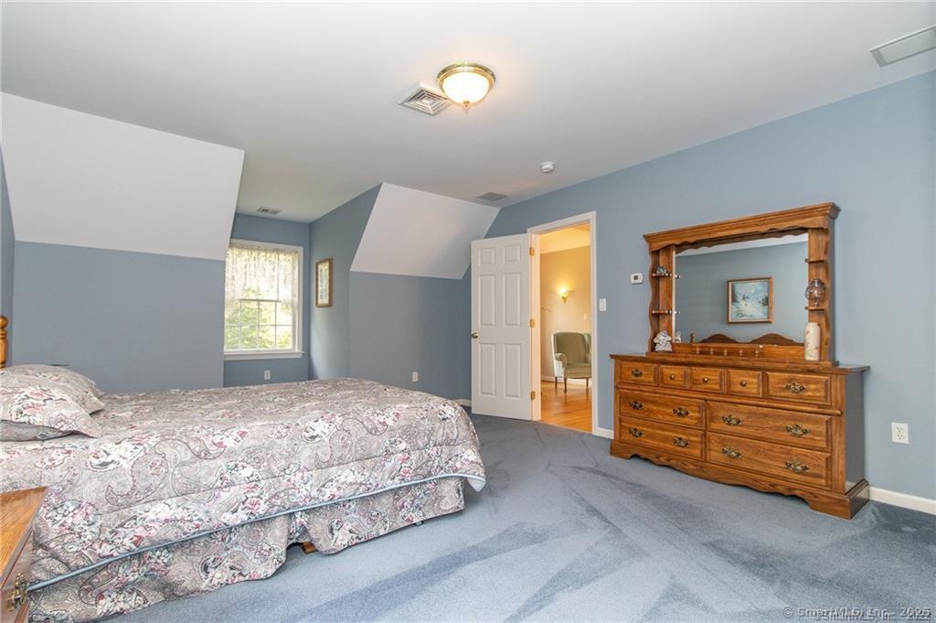 93 Oakwood Drive