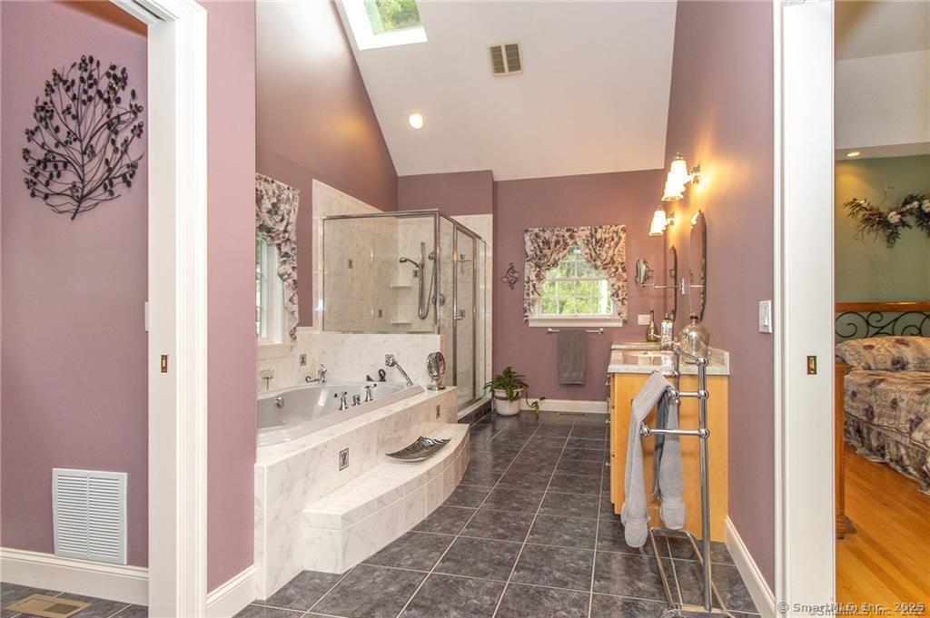 93 Oakwood Drive