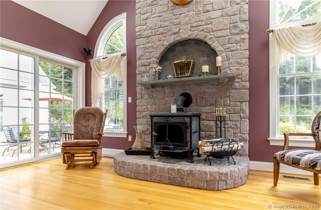 93 Oakwood Drive