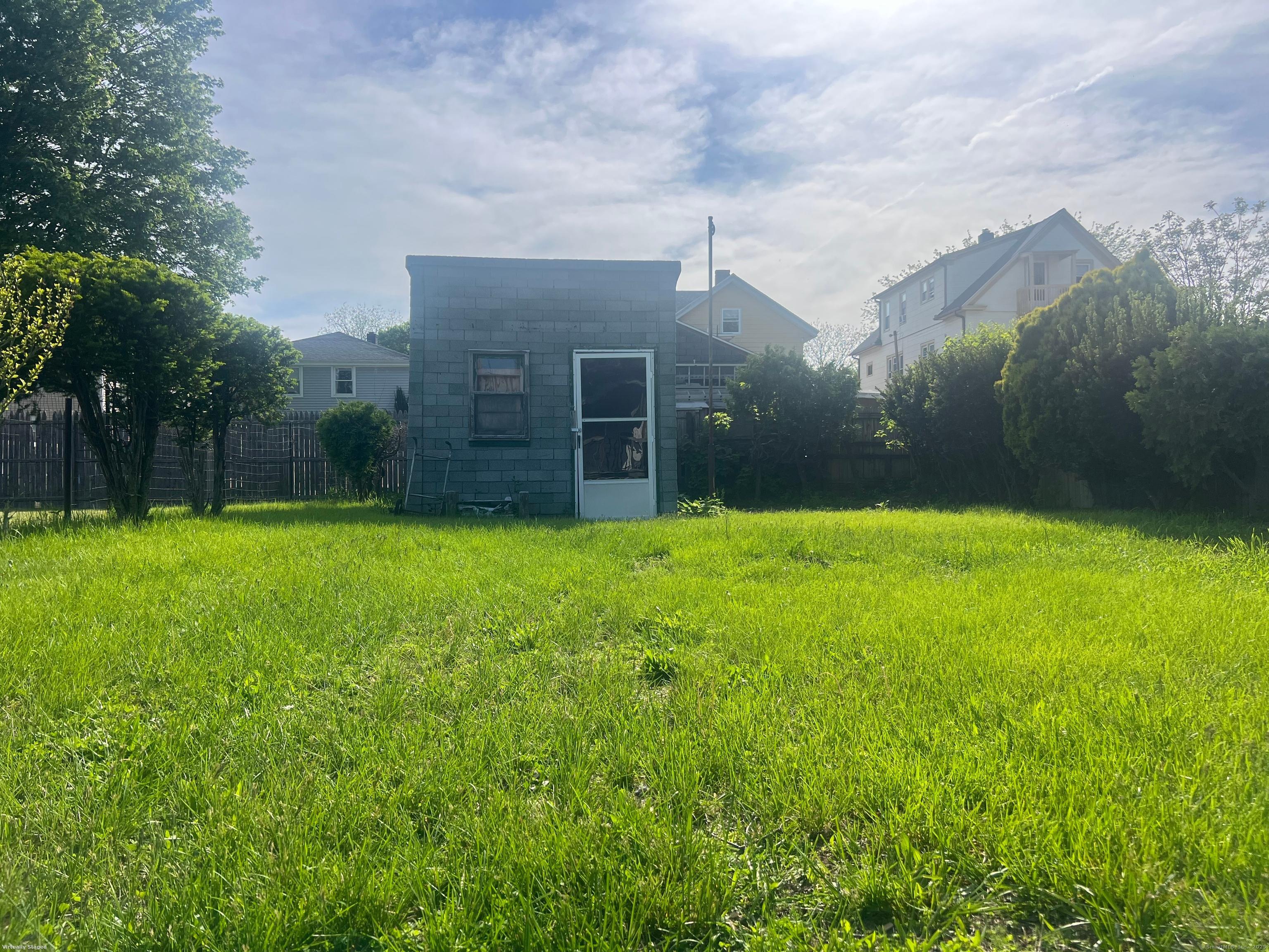 14 Bayview, West Haven, Connecticut 06516