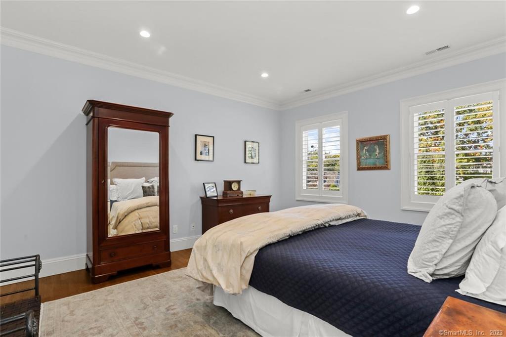 5 Oakleigh, Norwalk, Connecticut 06853