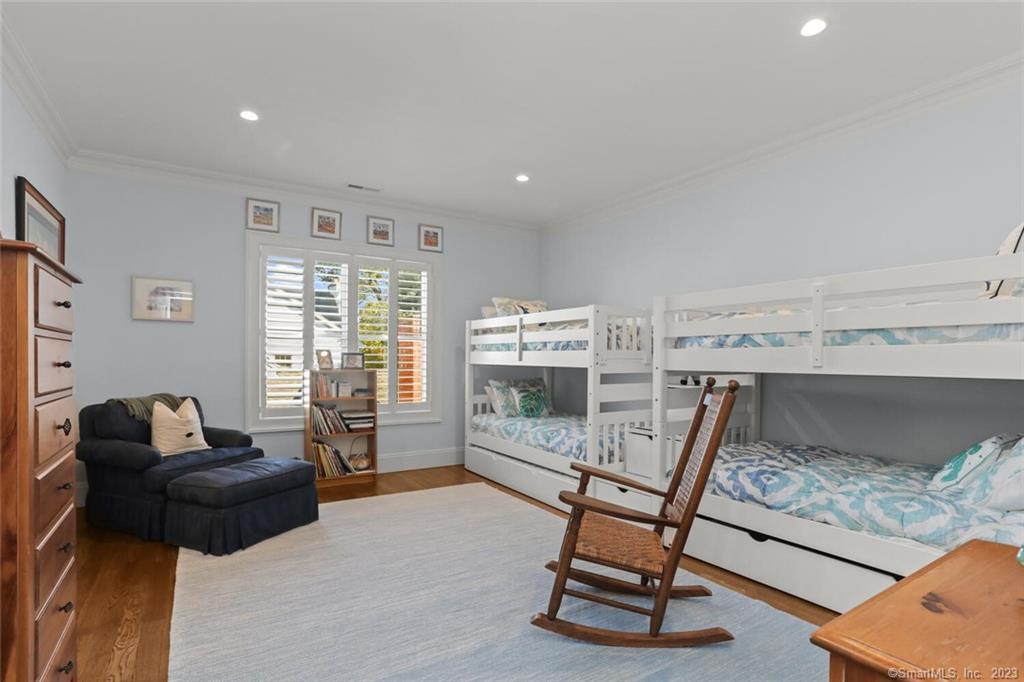 5 Oakleigh, Norwalk, Connecticut 06853
