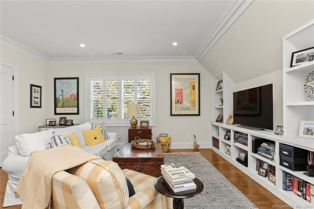 5 Oakleigh, Norwalk, Connecticut 06853
