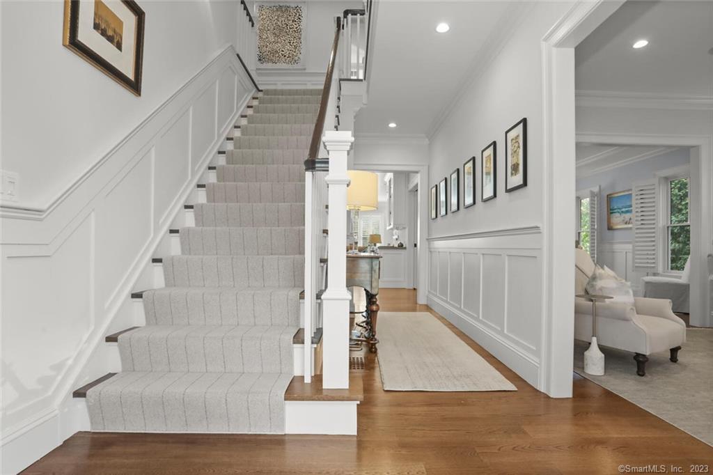 5 Oakleigh, Norwalk, Connecticut 06853